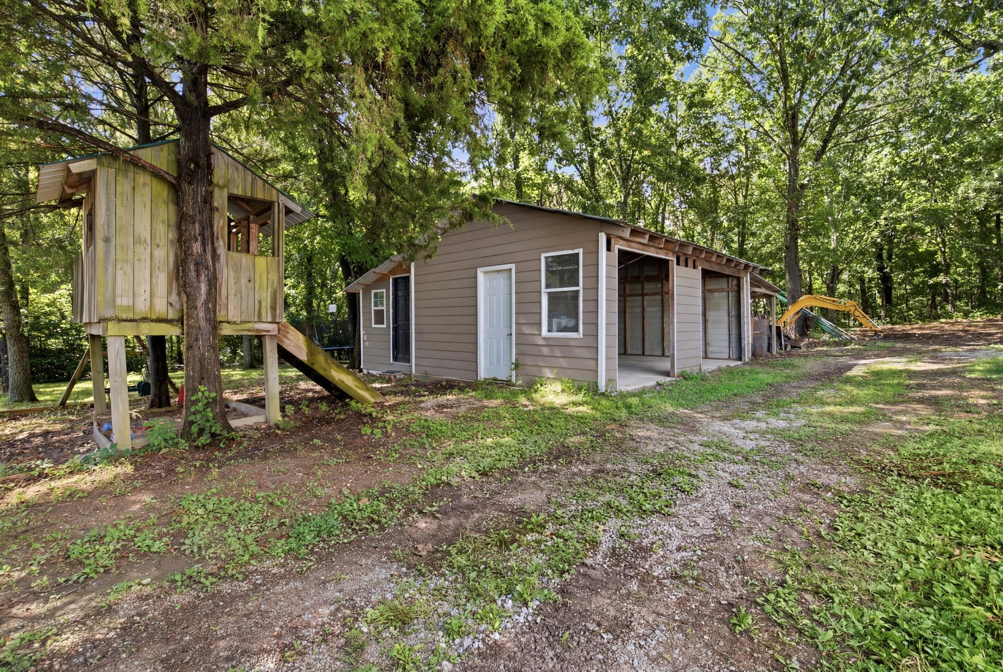2005 Highway F Property Photo 31