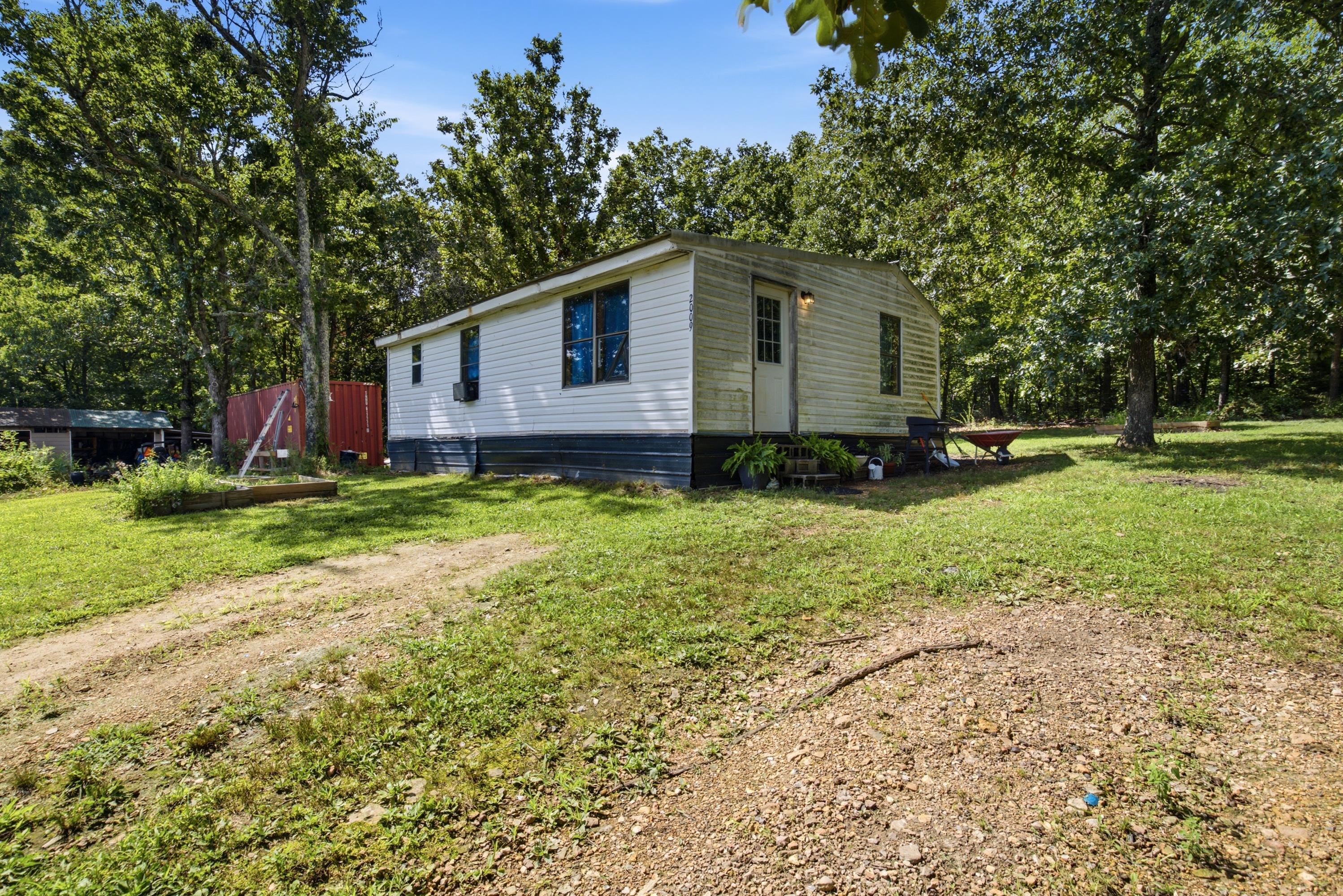 2005 Highway F Property Photo 34
