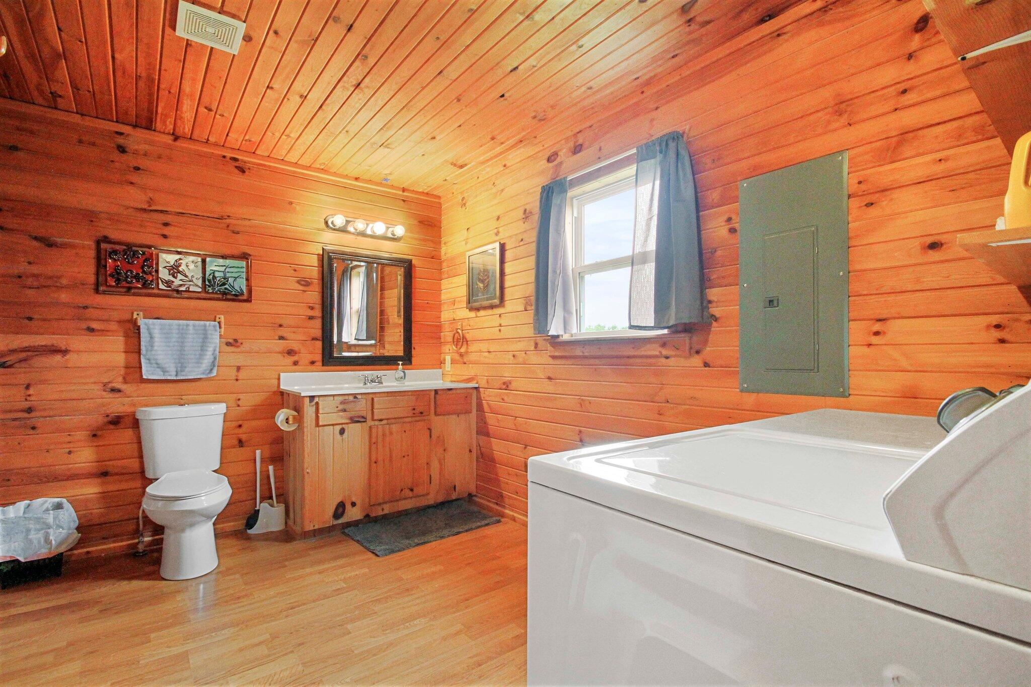 2622 County Road 382 Property Photo 10