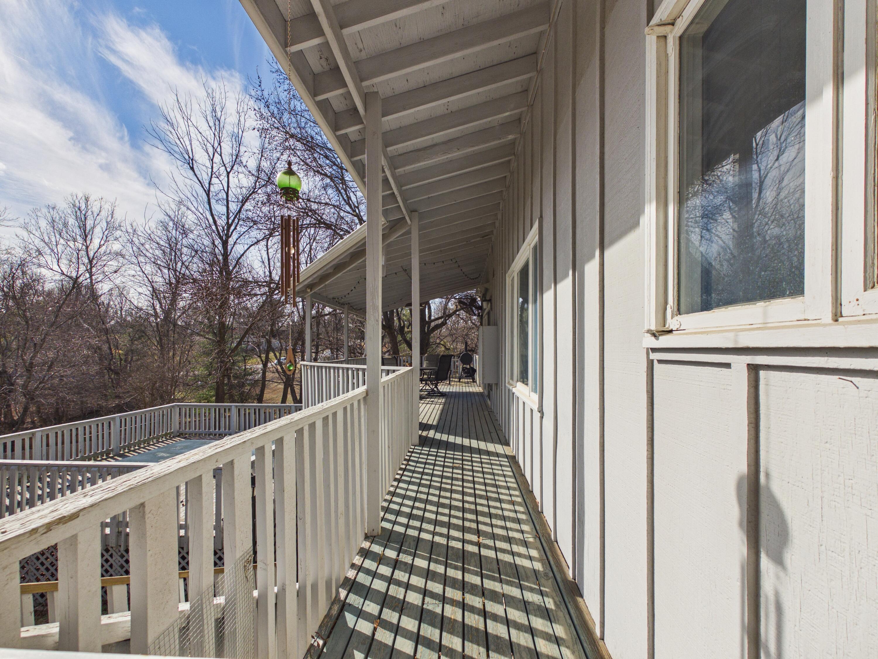 1006 West Sherman Avenue Property Photo 10