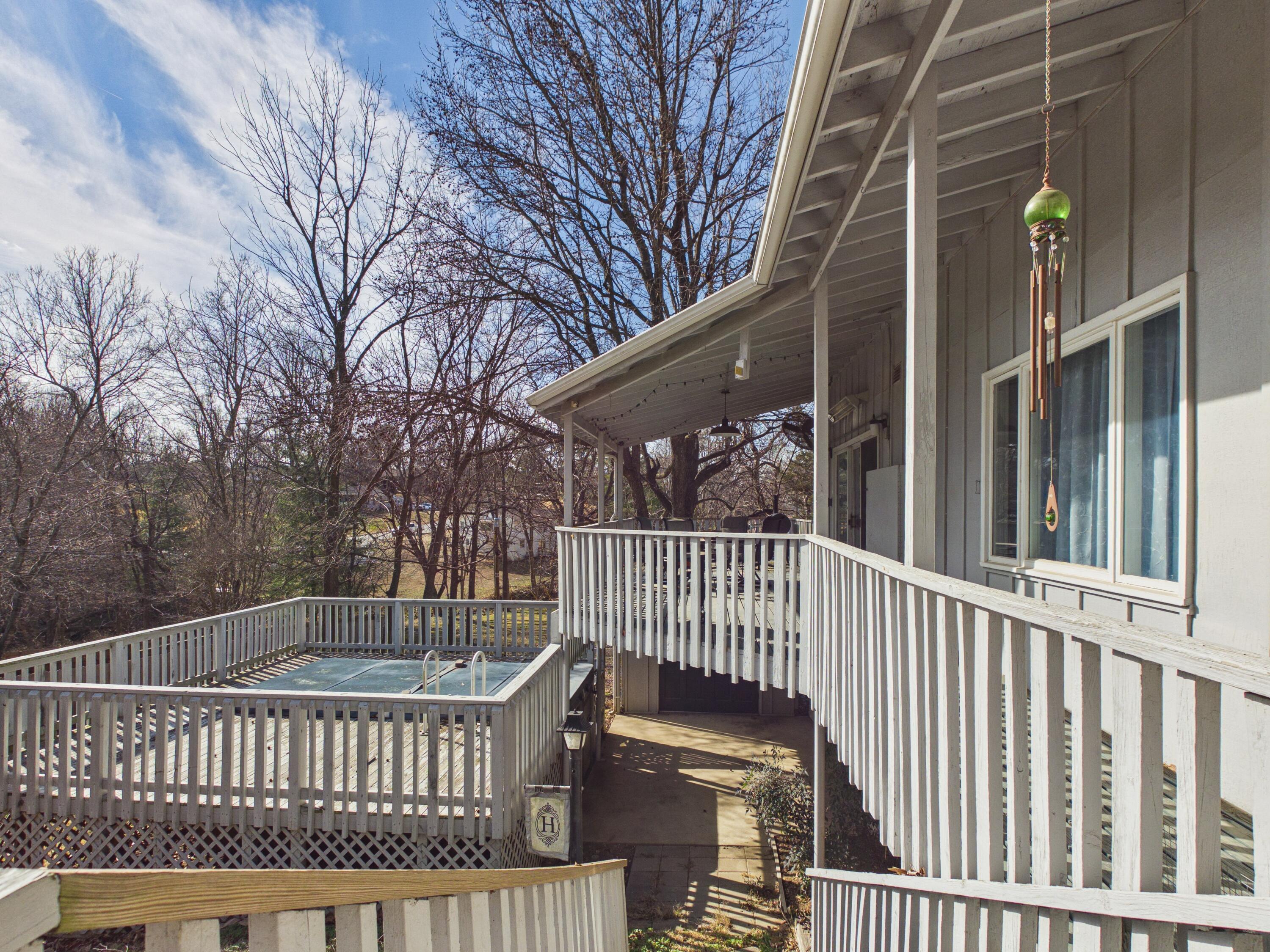 1006 West Sherman Avenue Property Photo 11