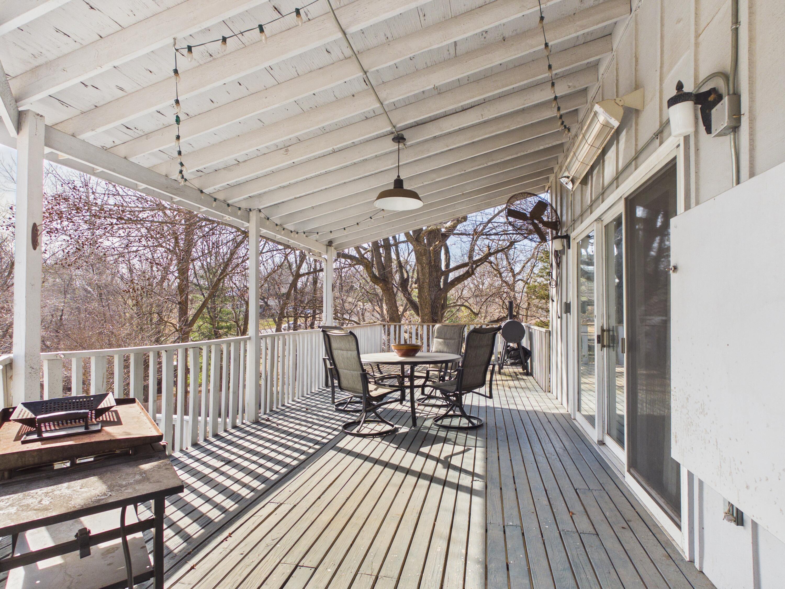1006 West Sherman Avenue Property Photo 12