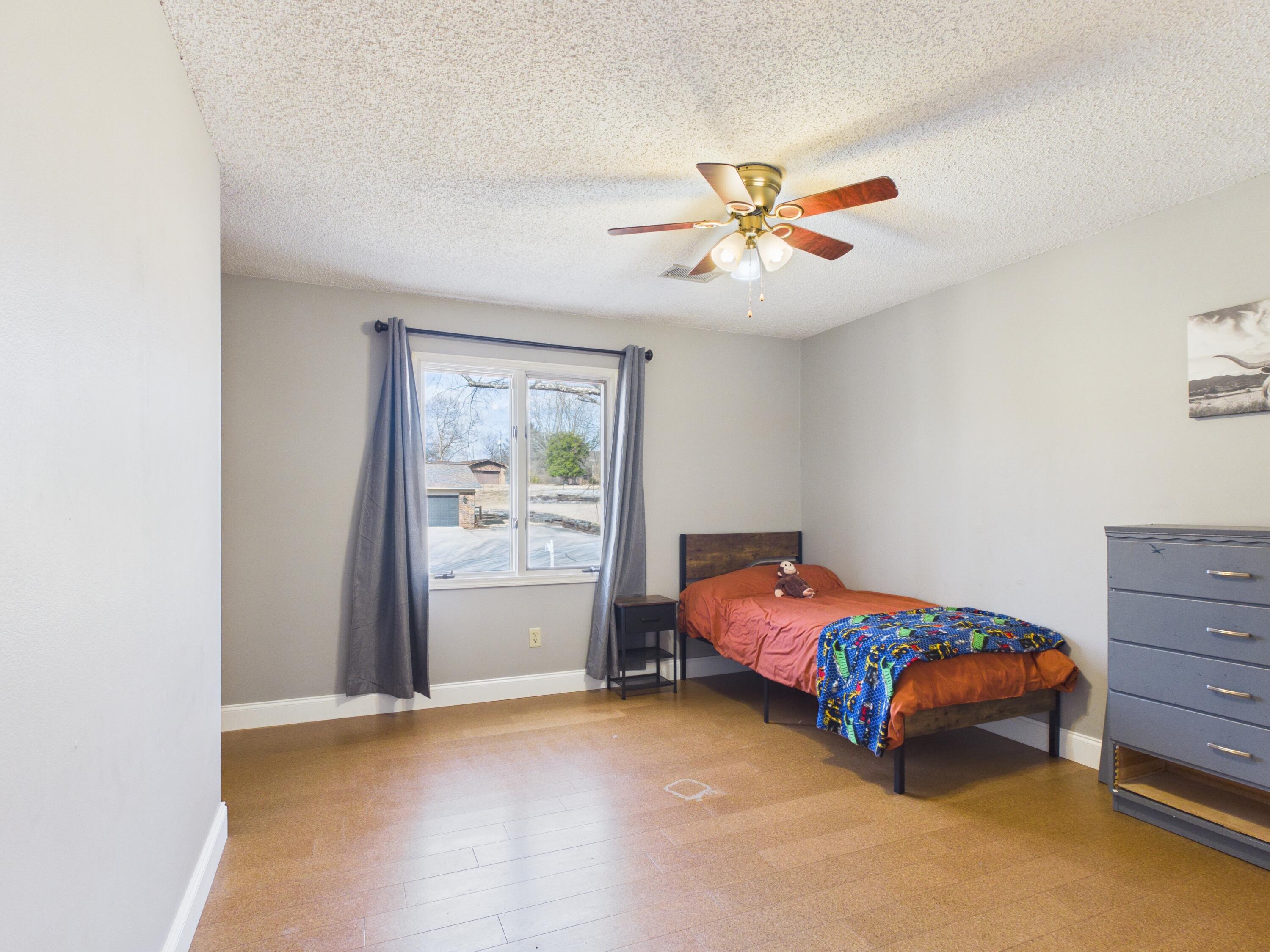 1006 West Sherman Avenue Property Photo 27