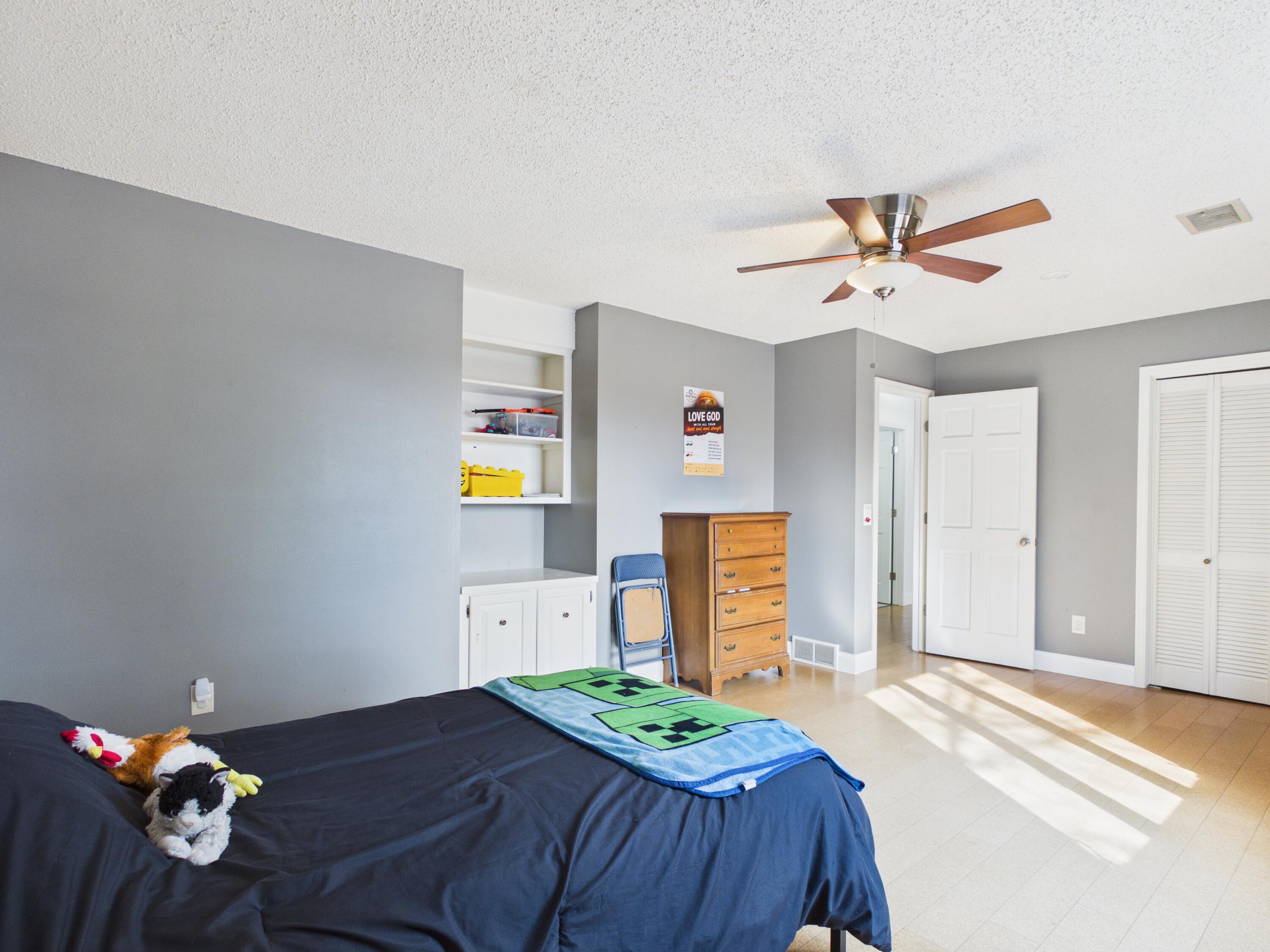 1006 West Sherman Avenue Property Photo 35