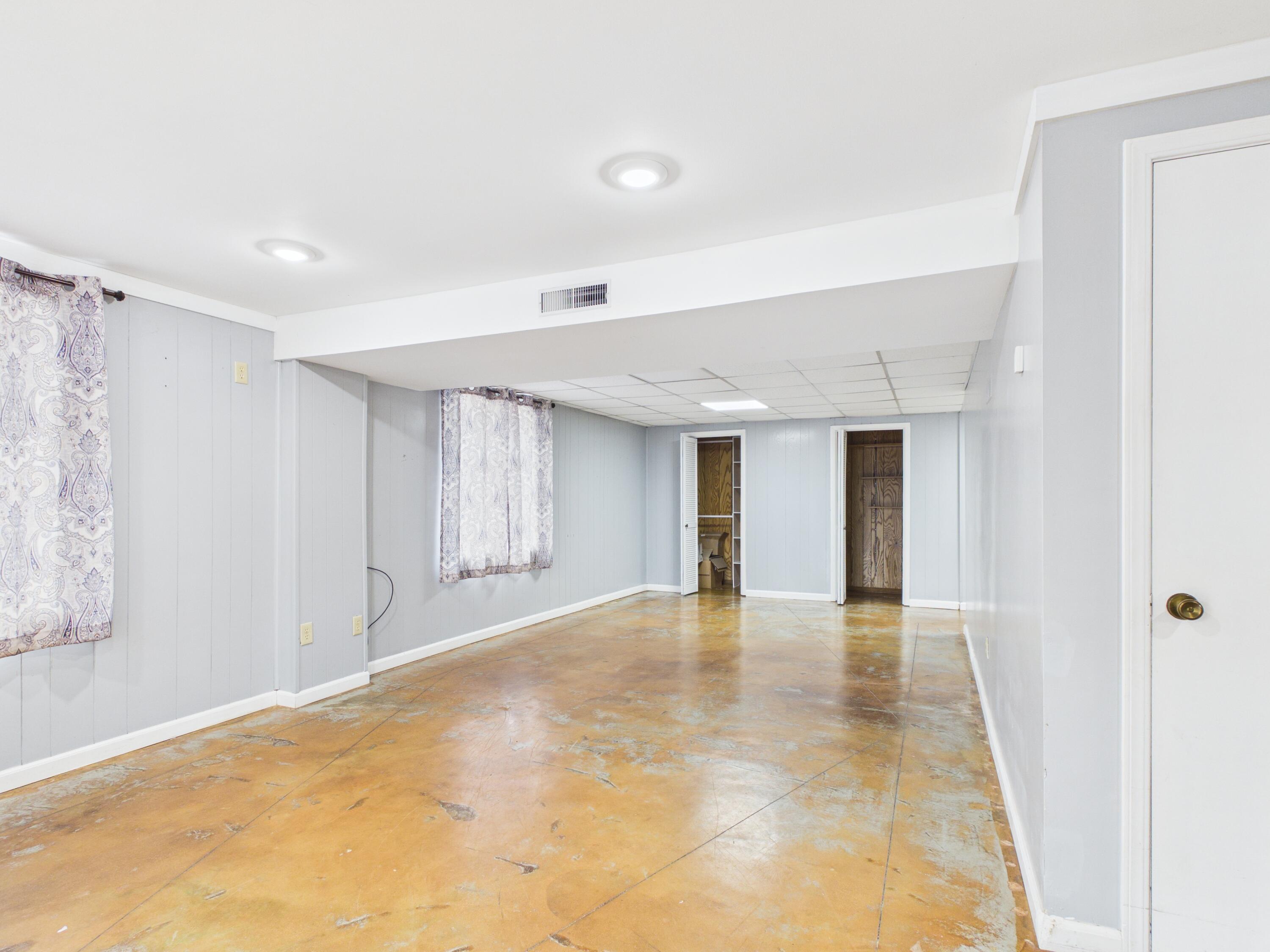 1006 West Sherman Avenue Property Photo 46