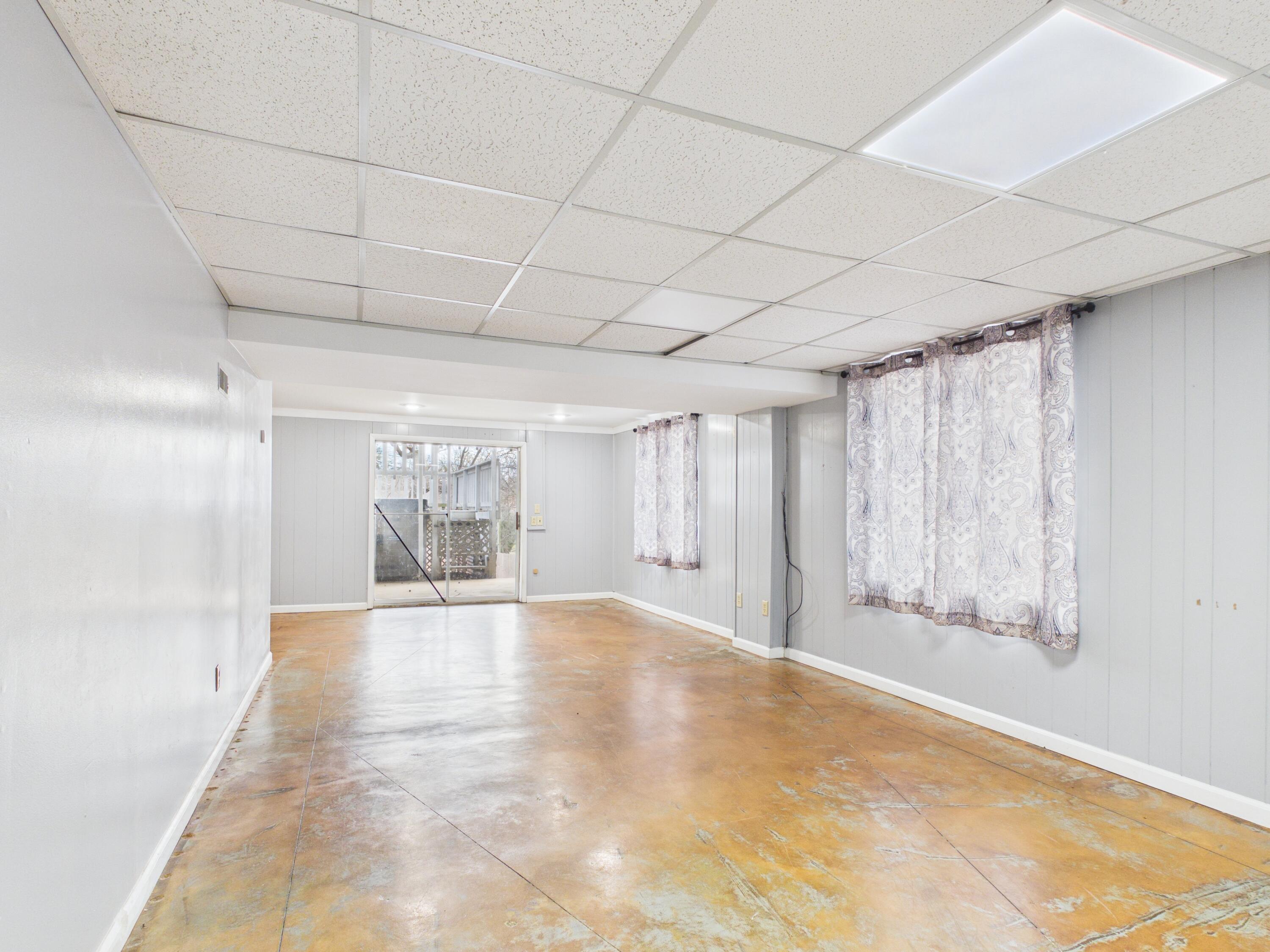 1006 West Sherman Avenue Property Photo 47