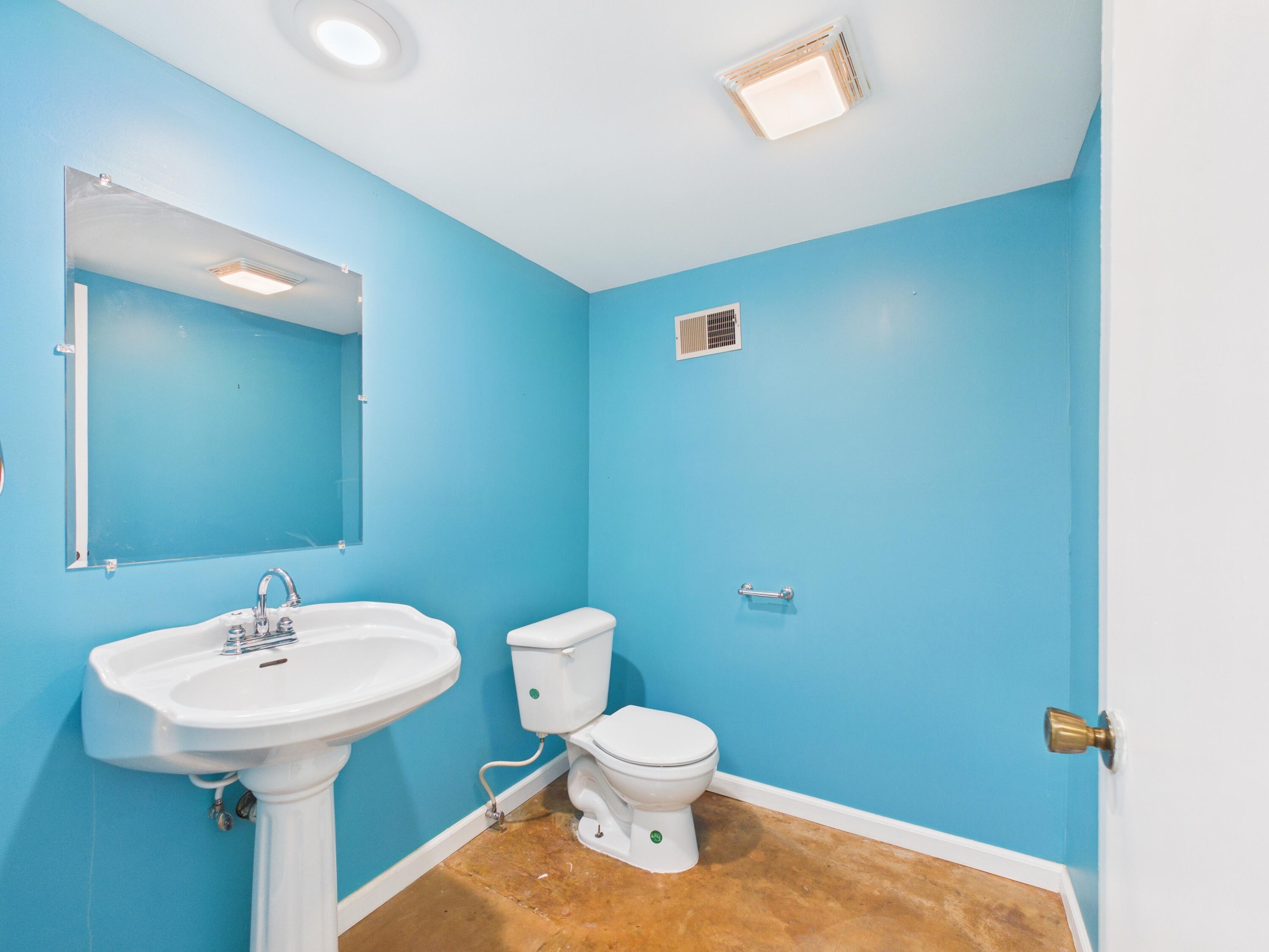 1006 West Sherman Avenue Property Photo 48