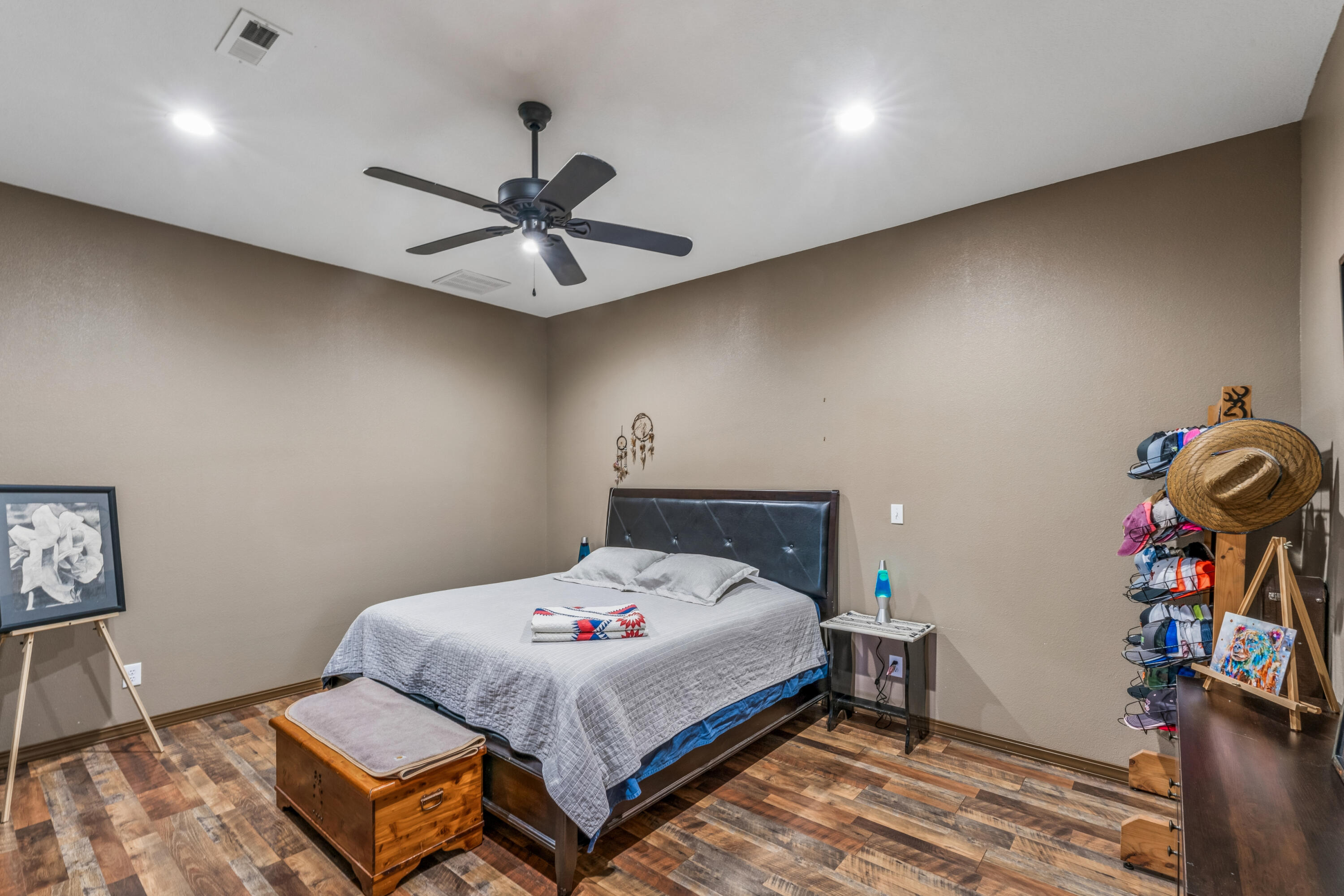 35 Kingdom Street Property Photo 10