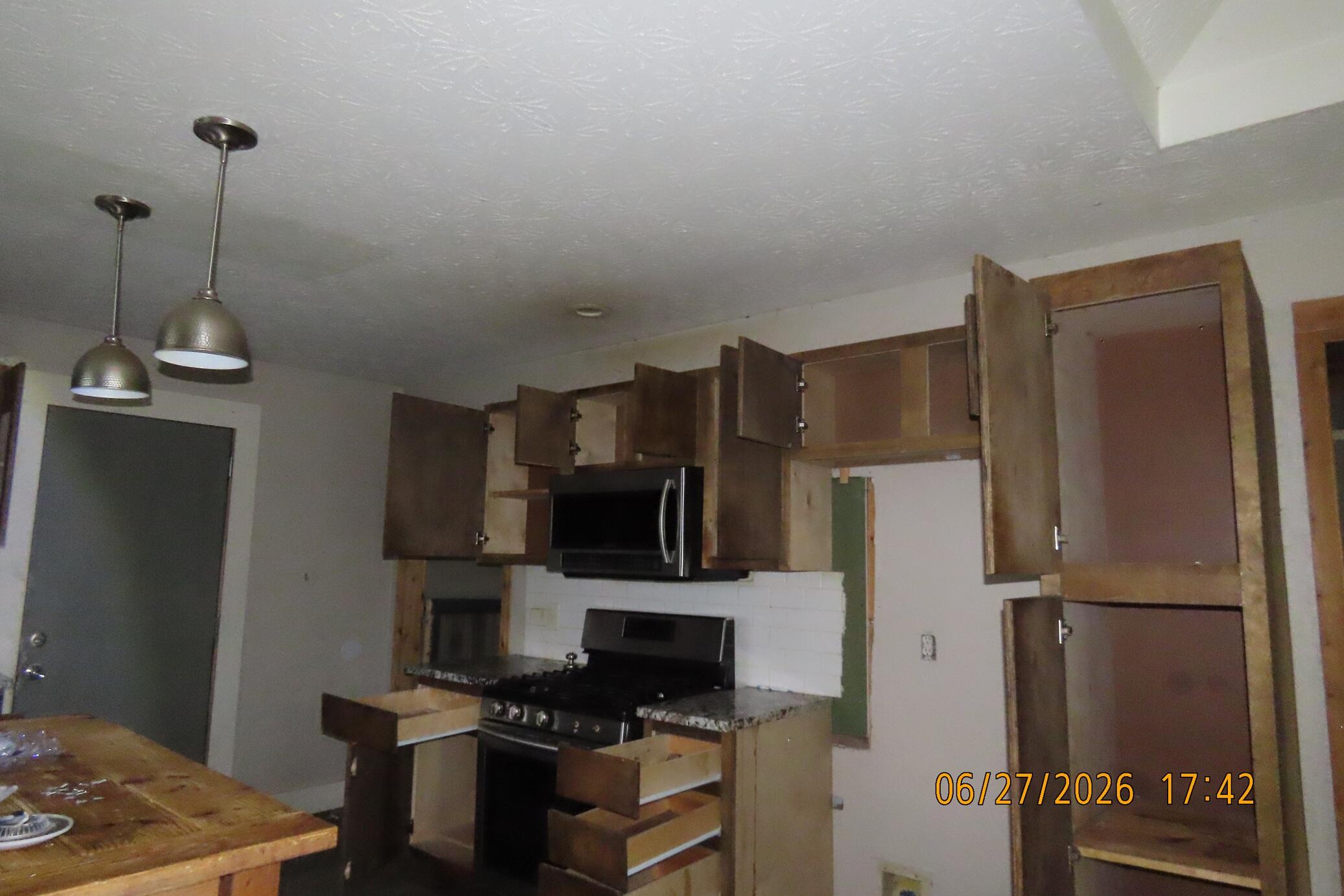 207 North Gregg Road Property Photo 5