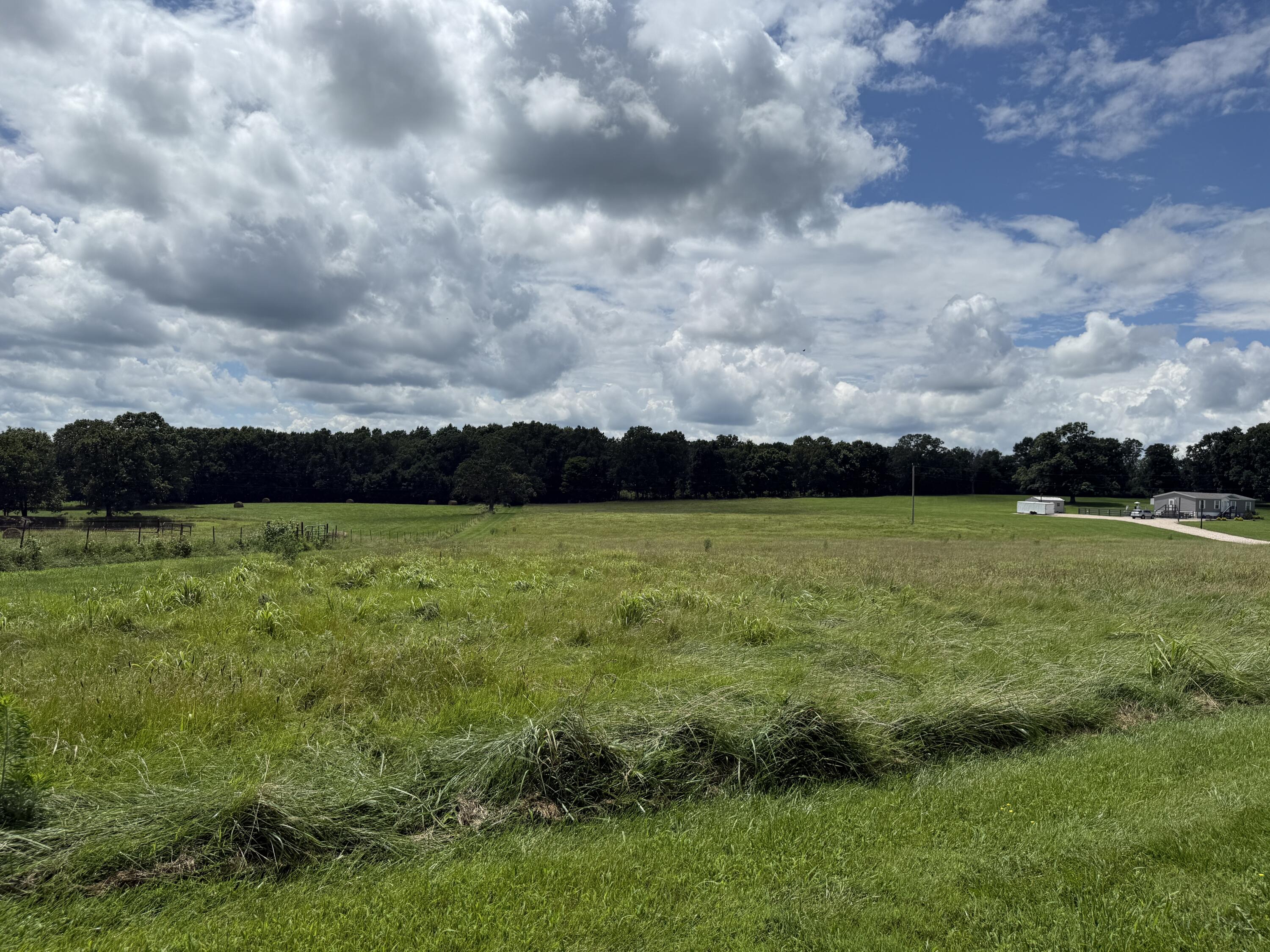 2149 State Route W Property Photo 8