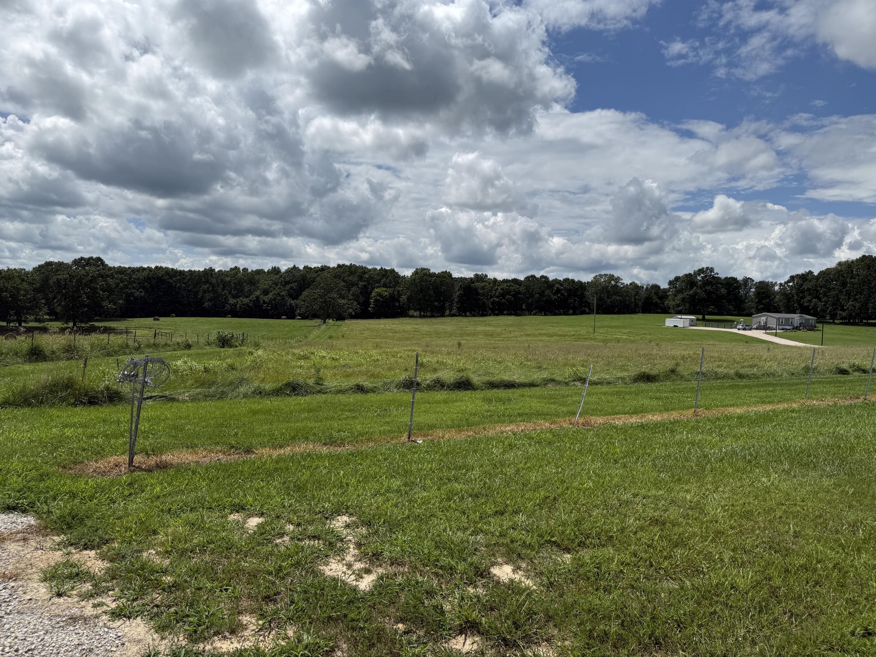 2149 State Route W Property Photo 9