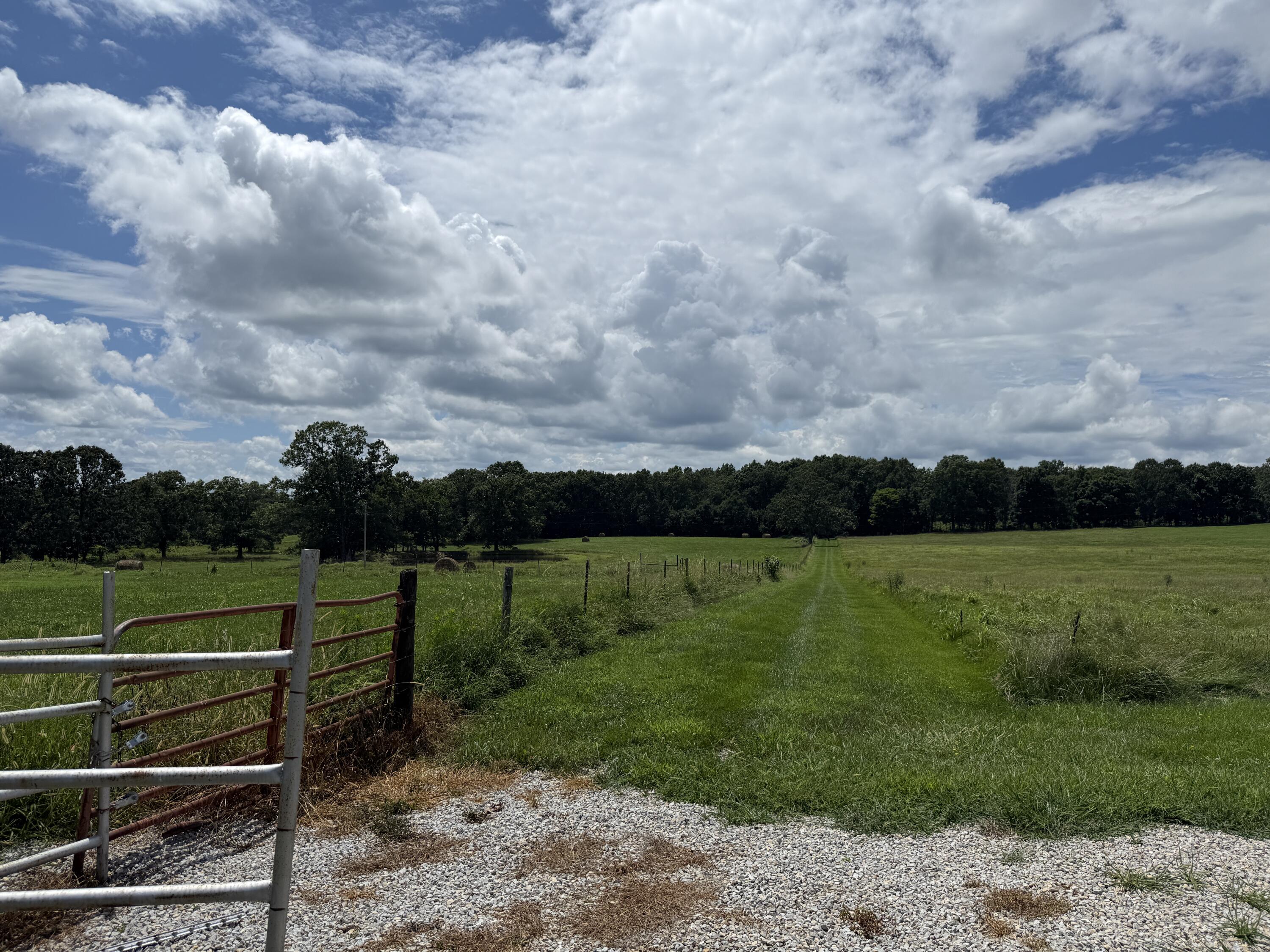 2149 State Route W Property Photo 11