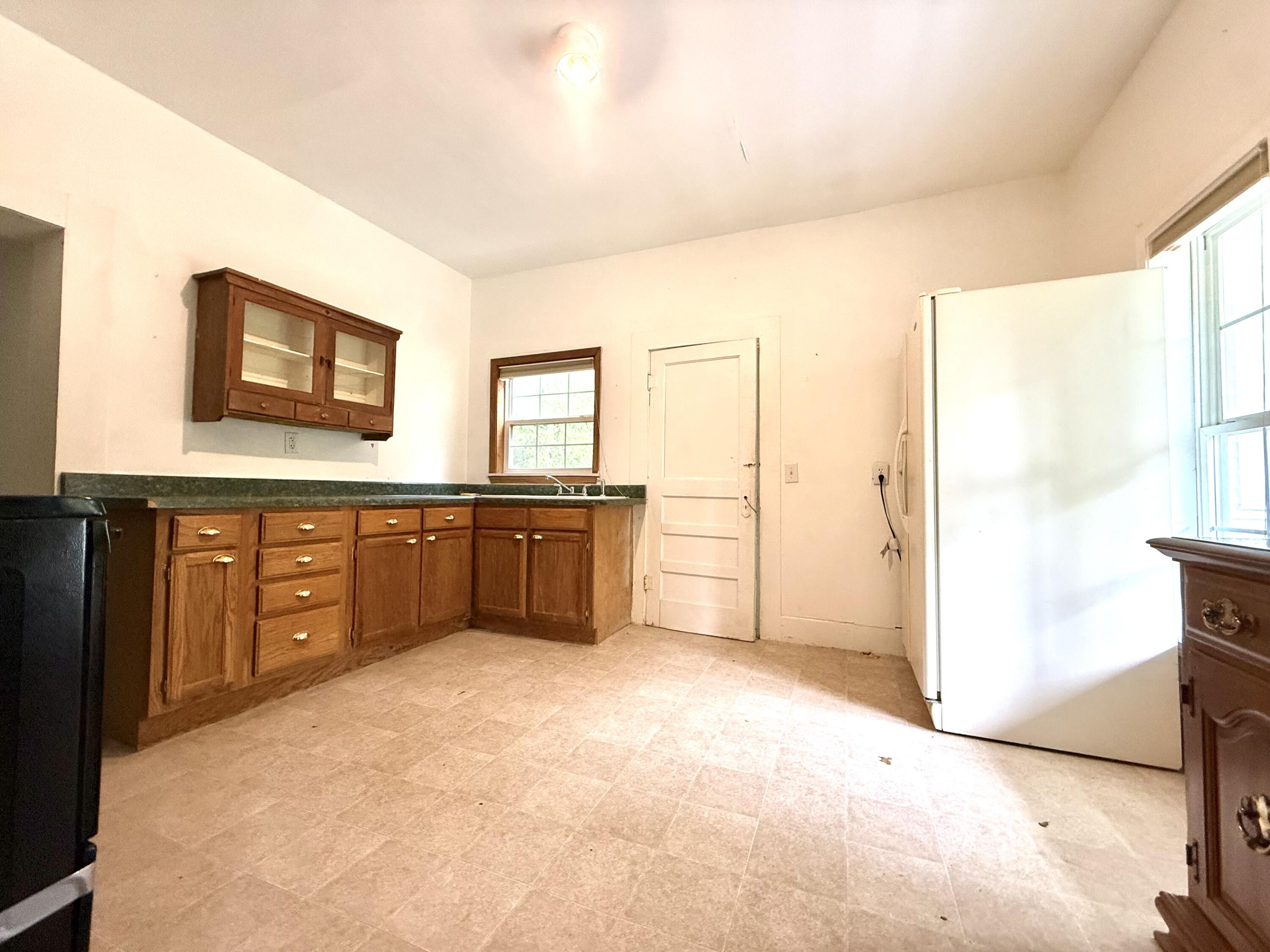 502 Myrtle Avenue Property Photo 8