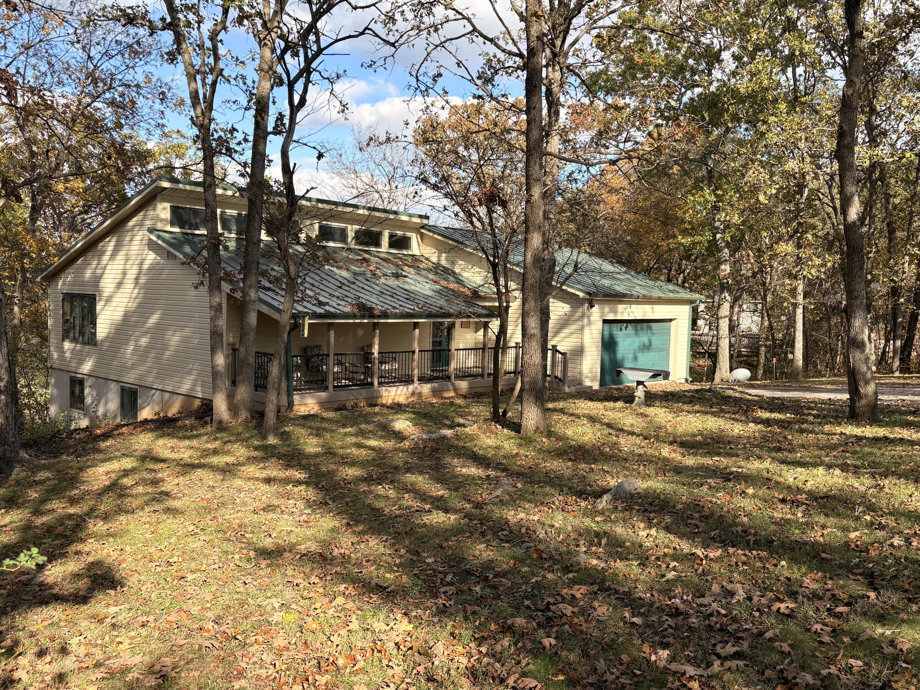 1352 East 400th Road Property Photo 2
