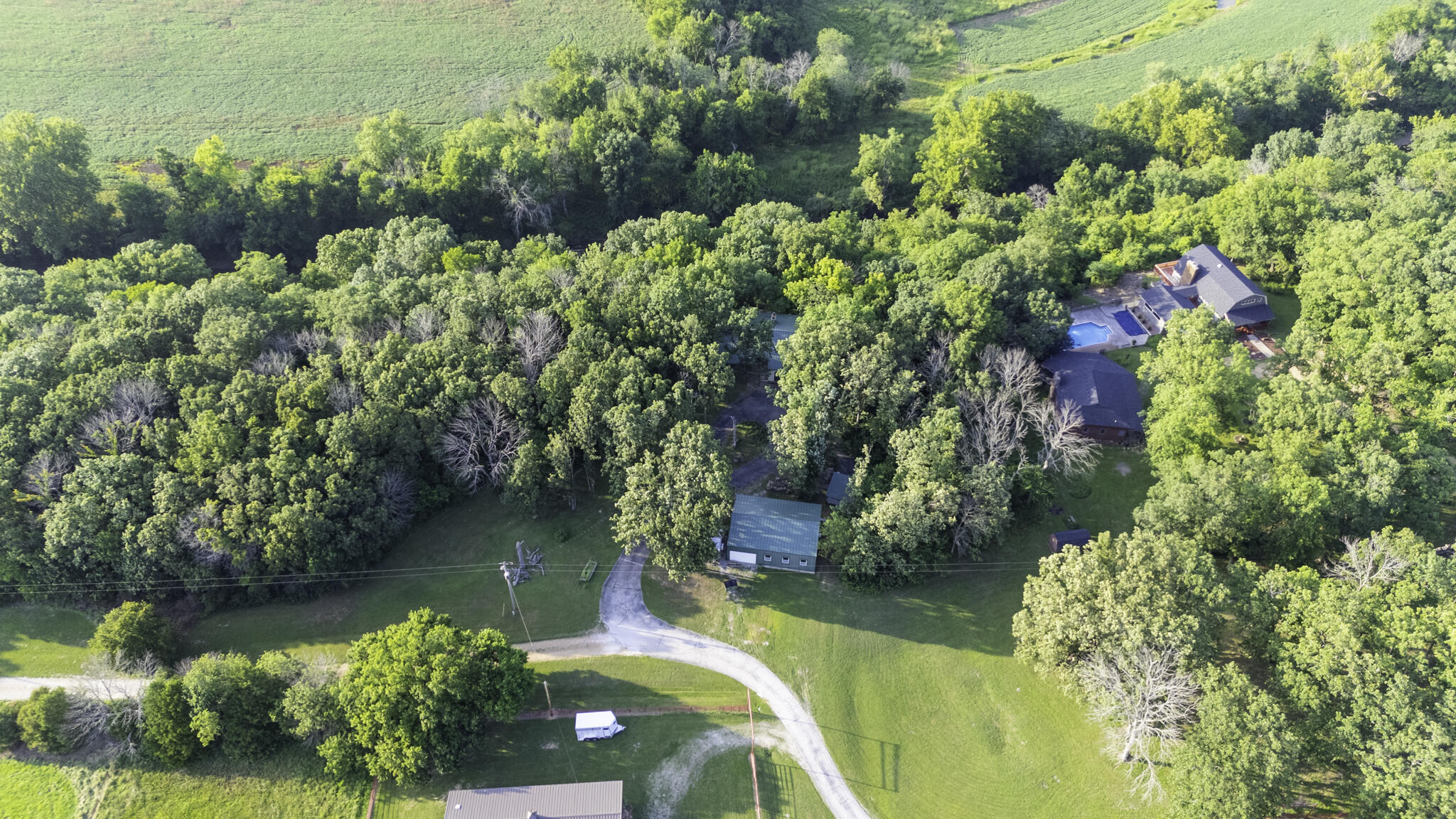 1352 East 400th Road Property Photo 5