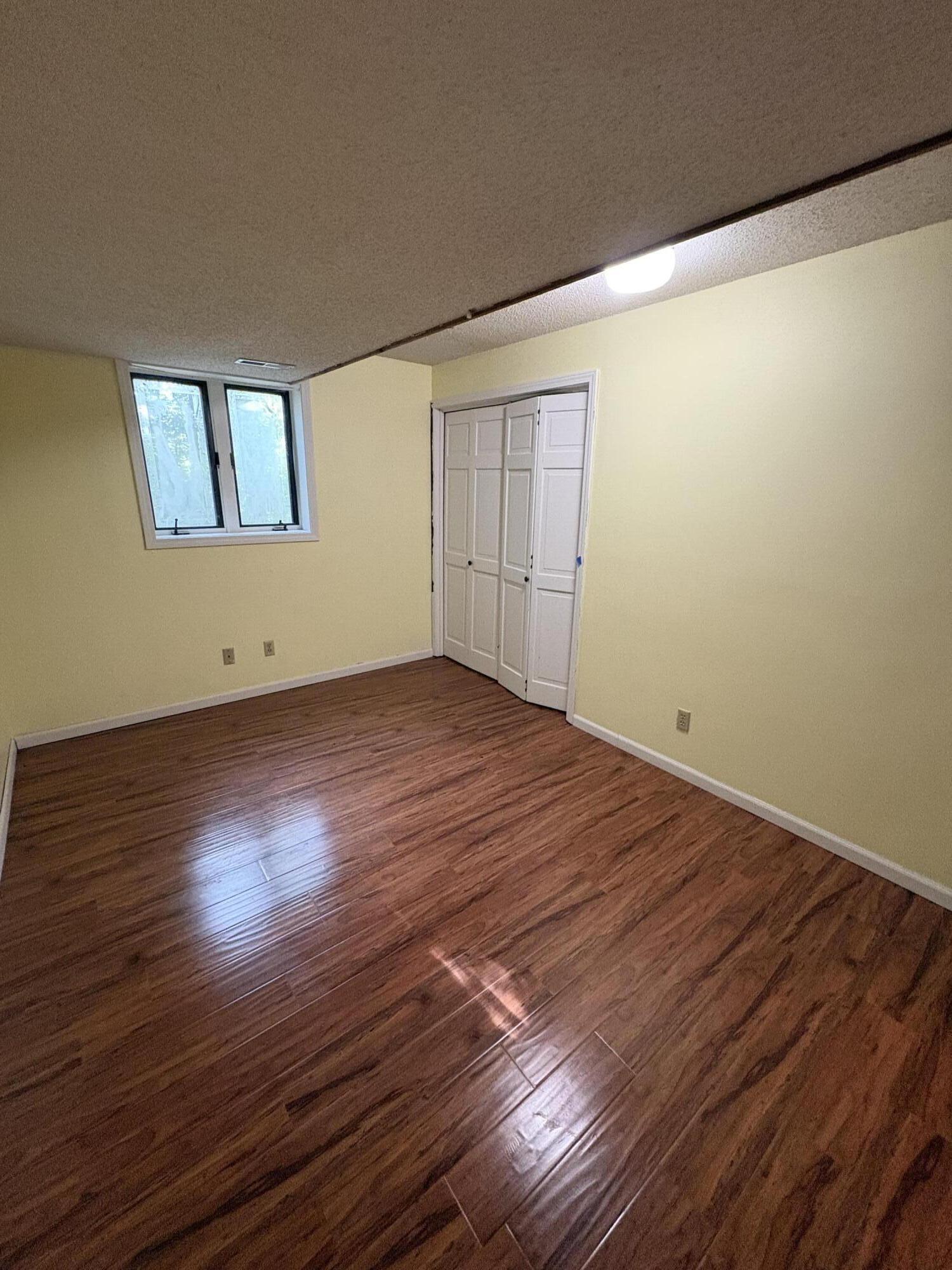 1352 East 400th Road Property Photo 29
