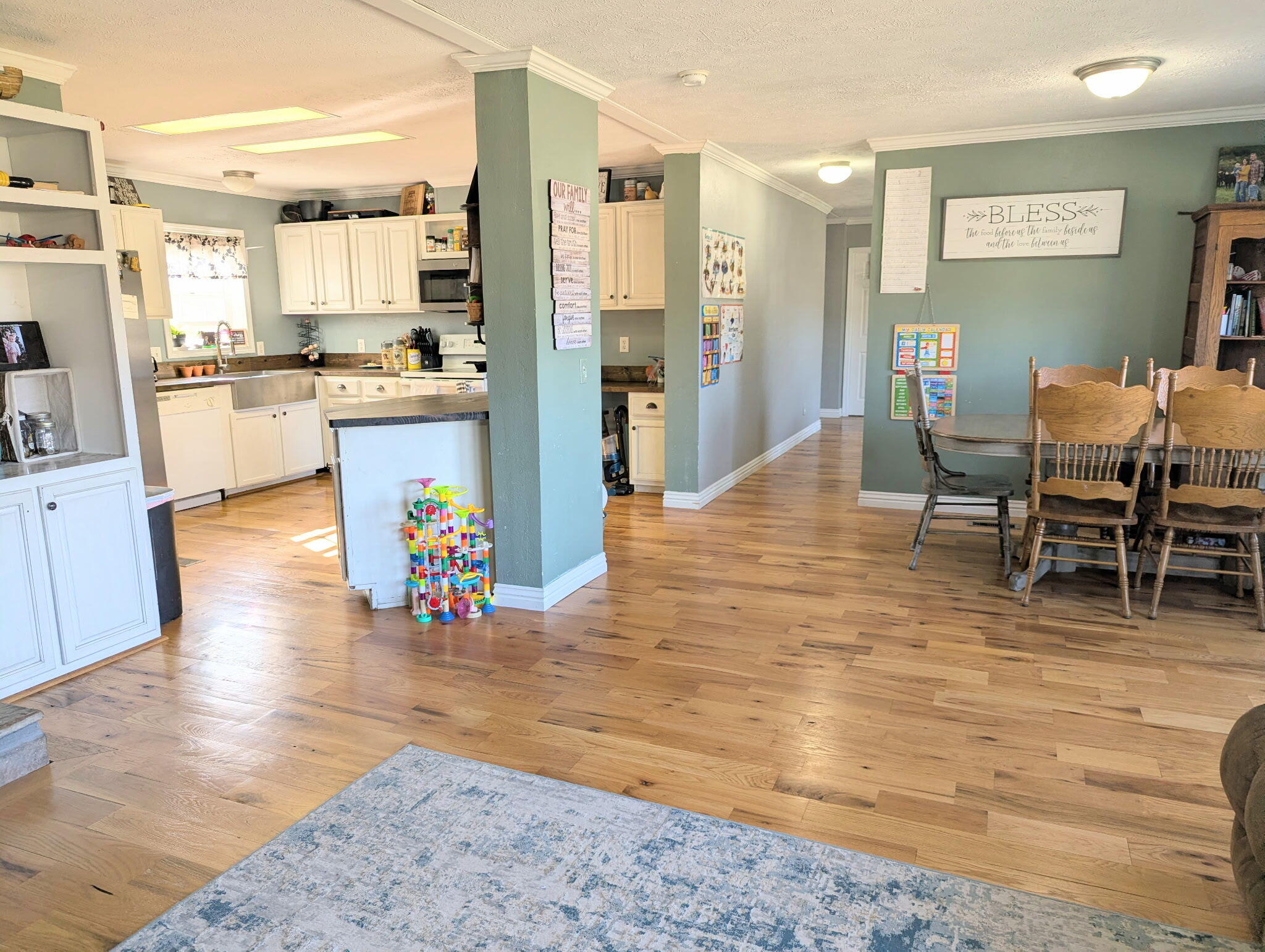 27196 Farm Road 2120 Property Photo 12