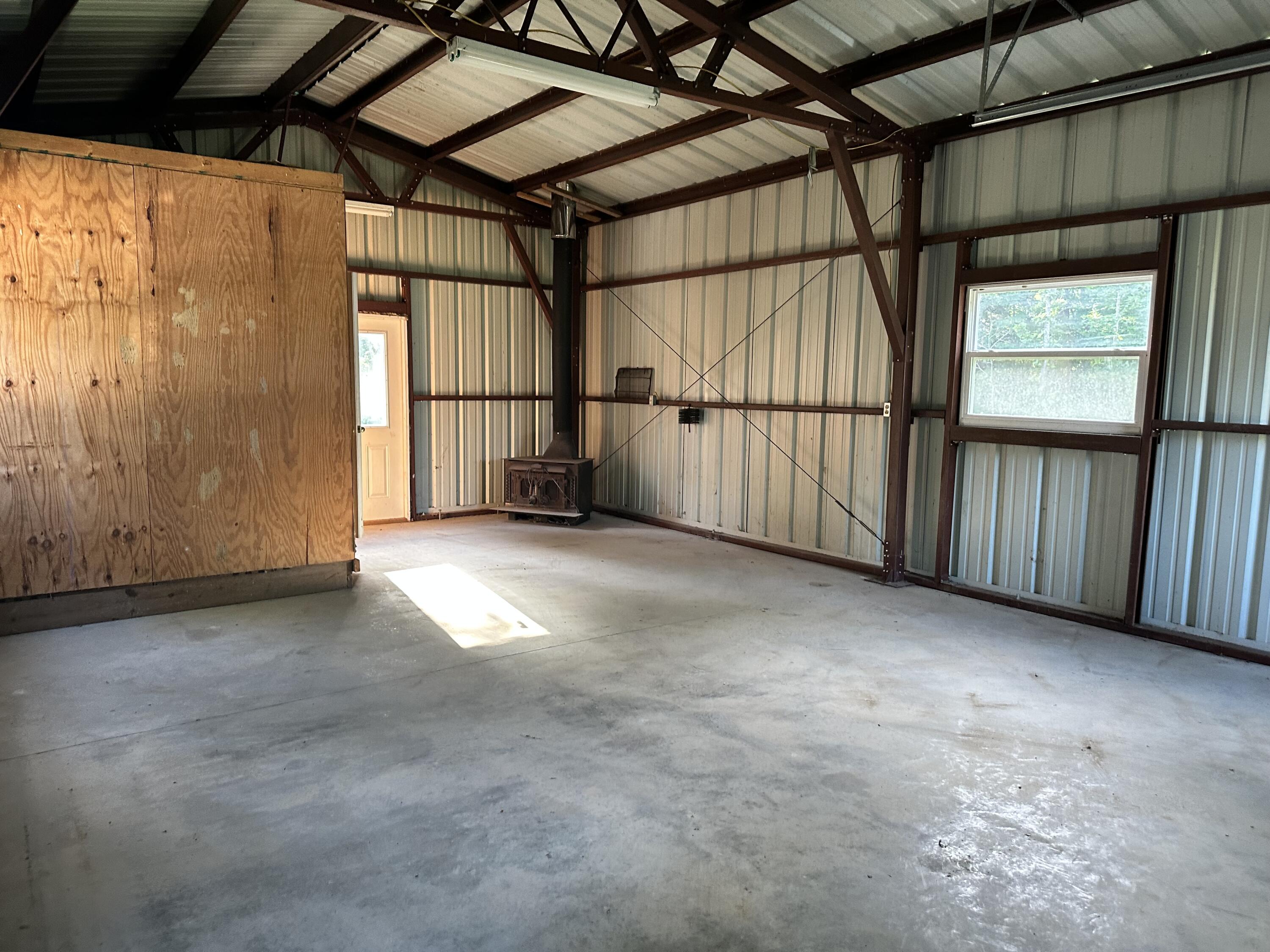 000 County Road 304 Property Photo 10