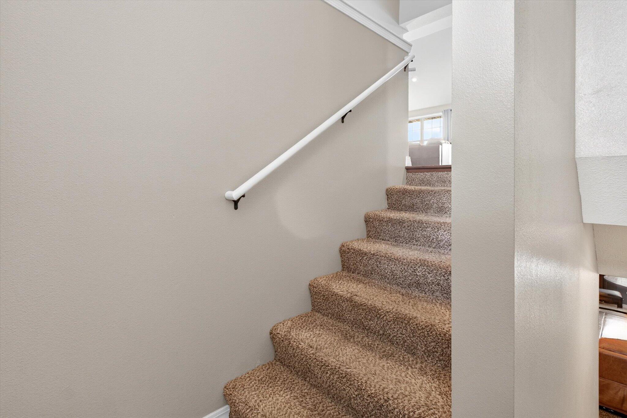 1007 East Highview Drive Property Photo 31