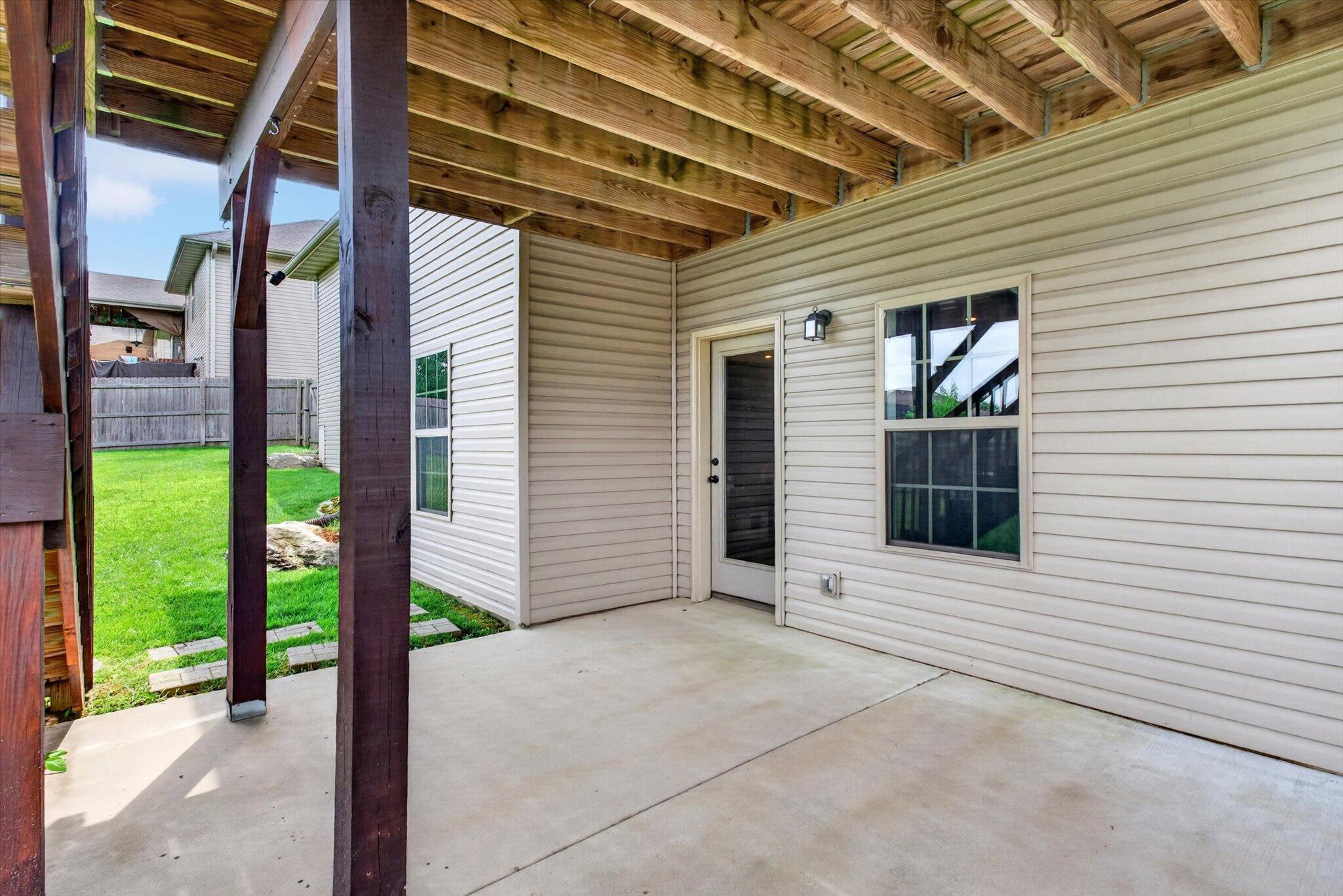 1007 East Highview Drive Property Photo 53