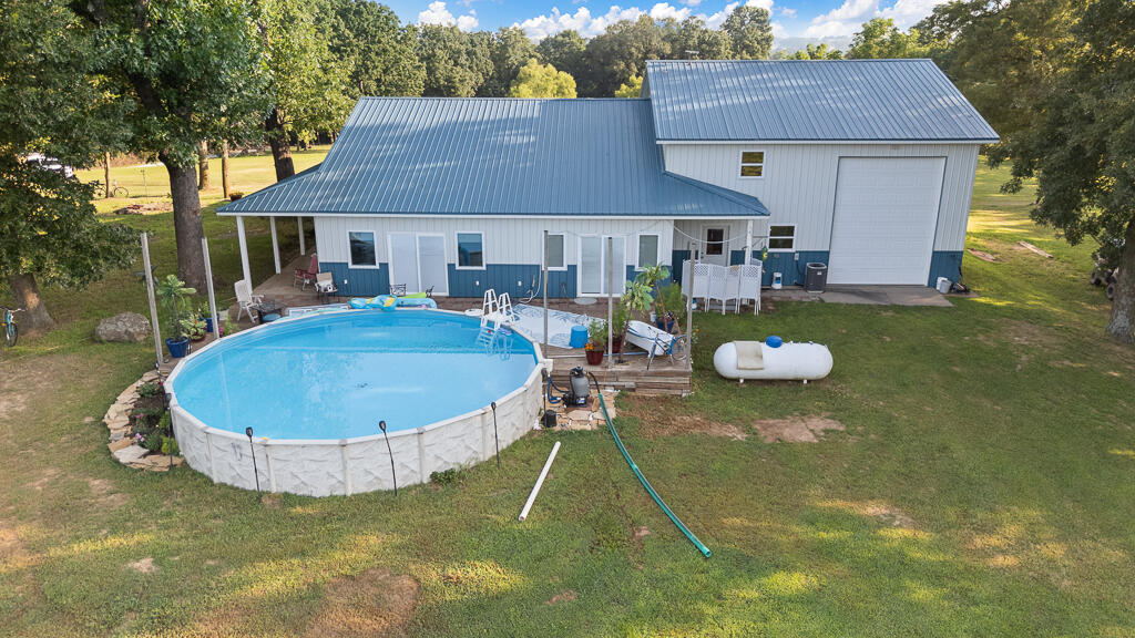 5687 Farm Road 2230 Property Photo 6