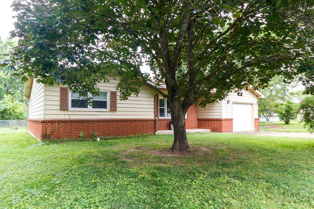 711 East National Avenue Property Photo 3