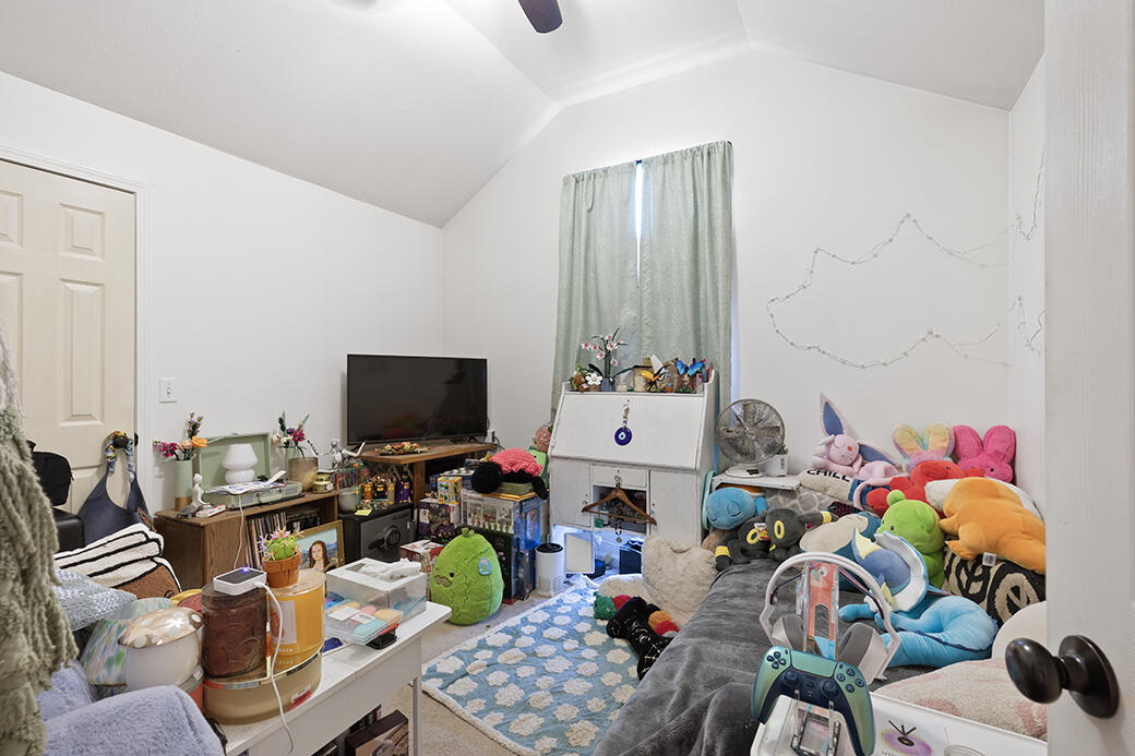 705 South Whippoorwill Drive Property Photo 13