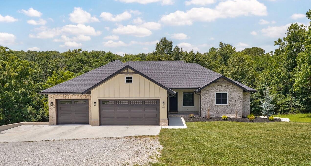 385 Plumtree Drive