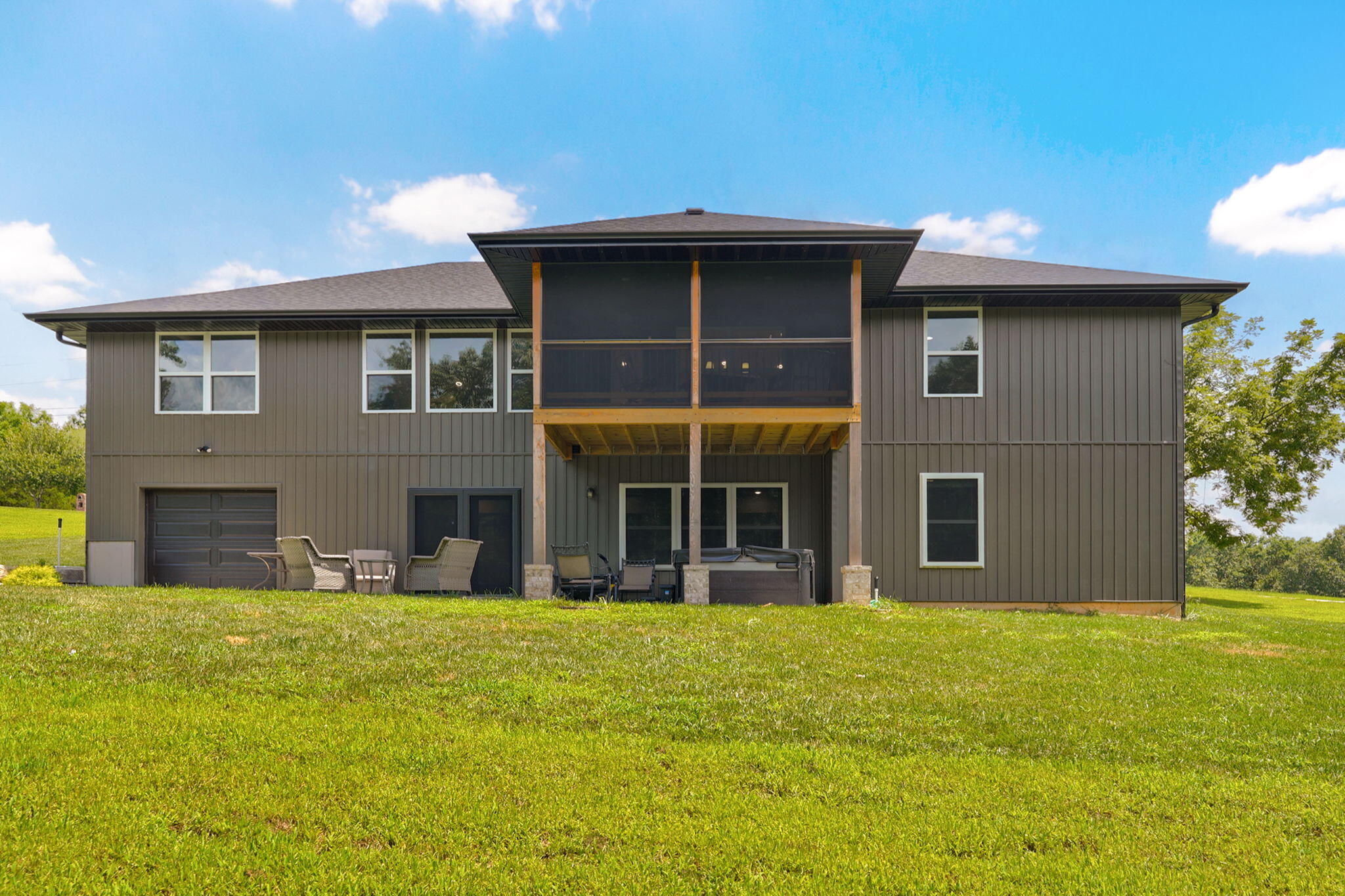 385 Plumtree Drive Property Photo 42