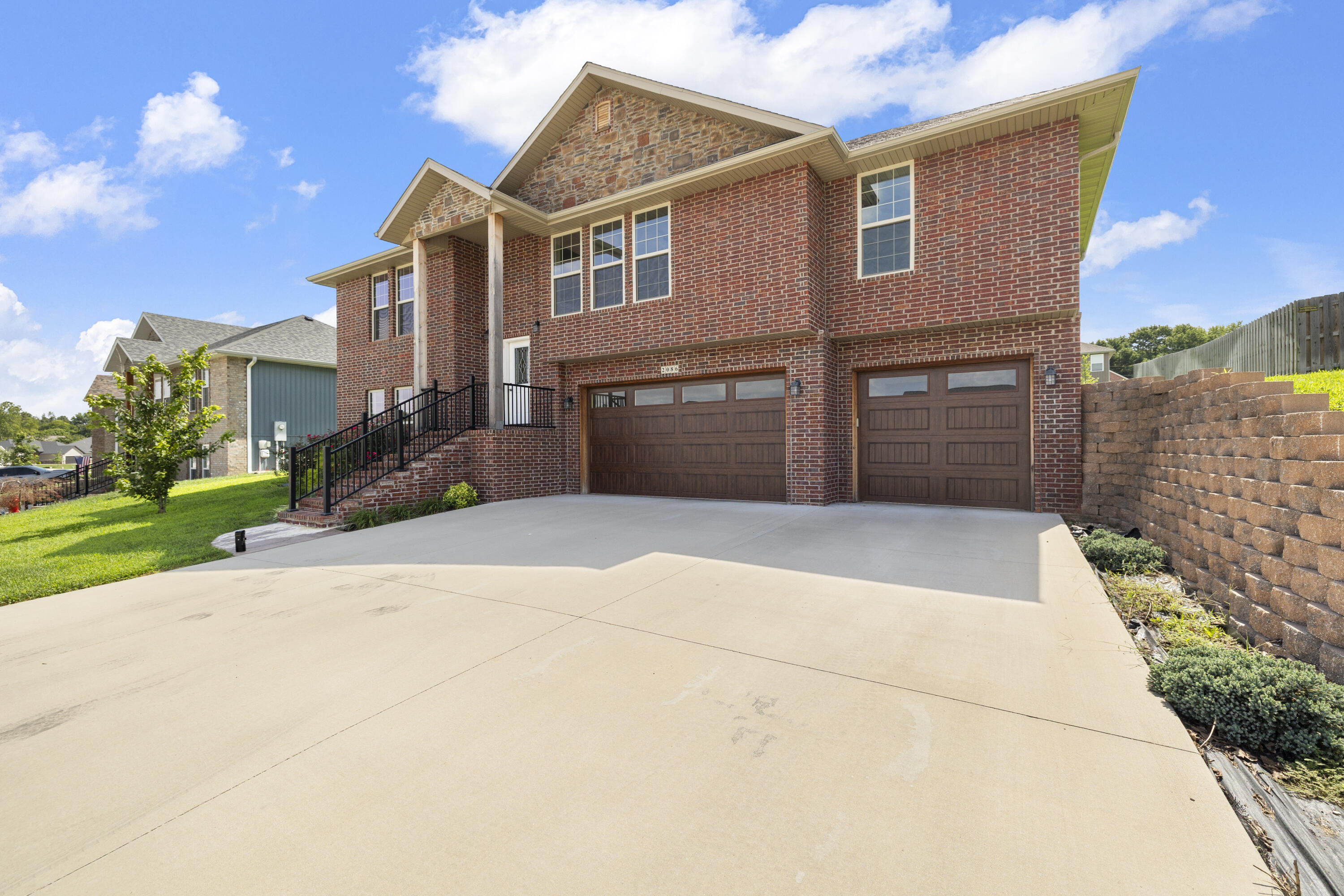 2086 Bull Run Road Property Photo 2