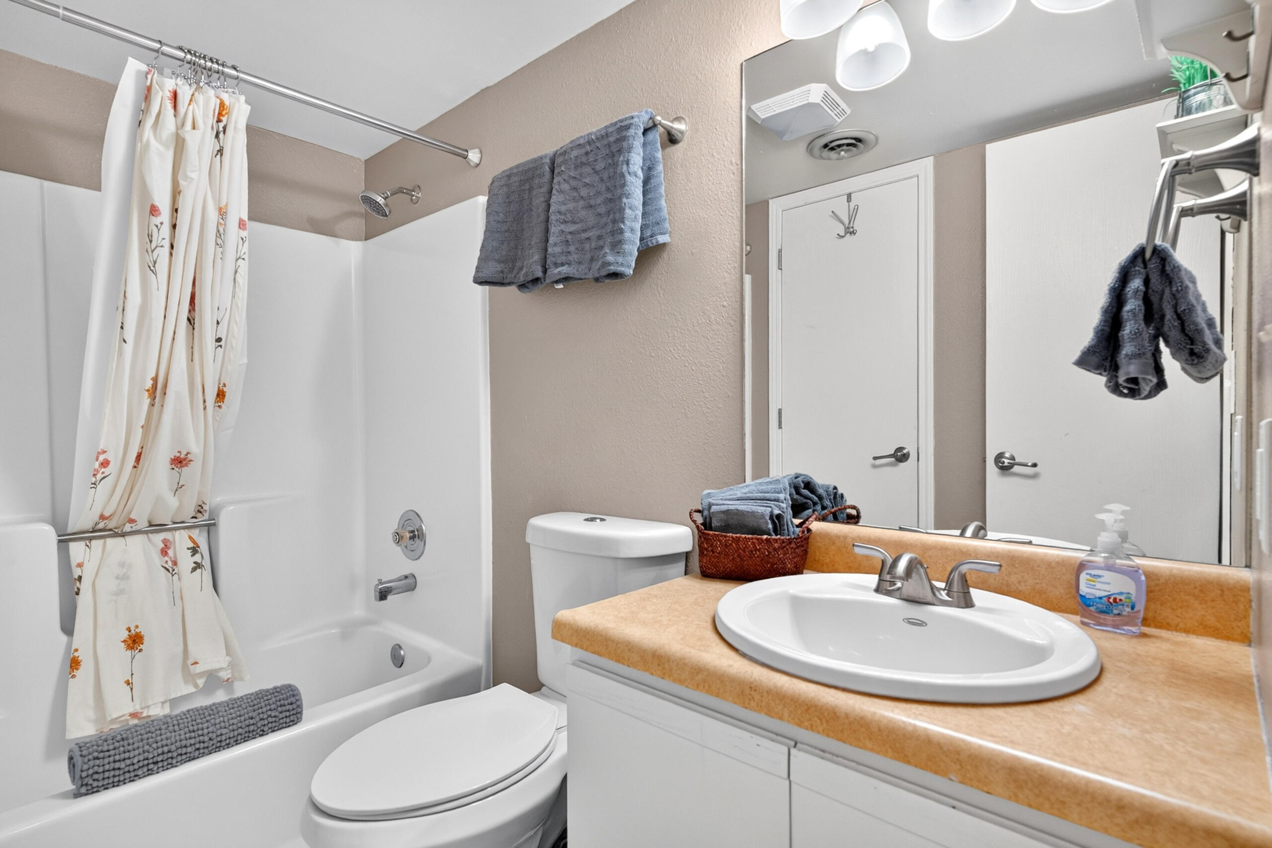 14 Sinatra Court Unit 5 Property Photo 20
