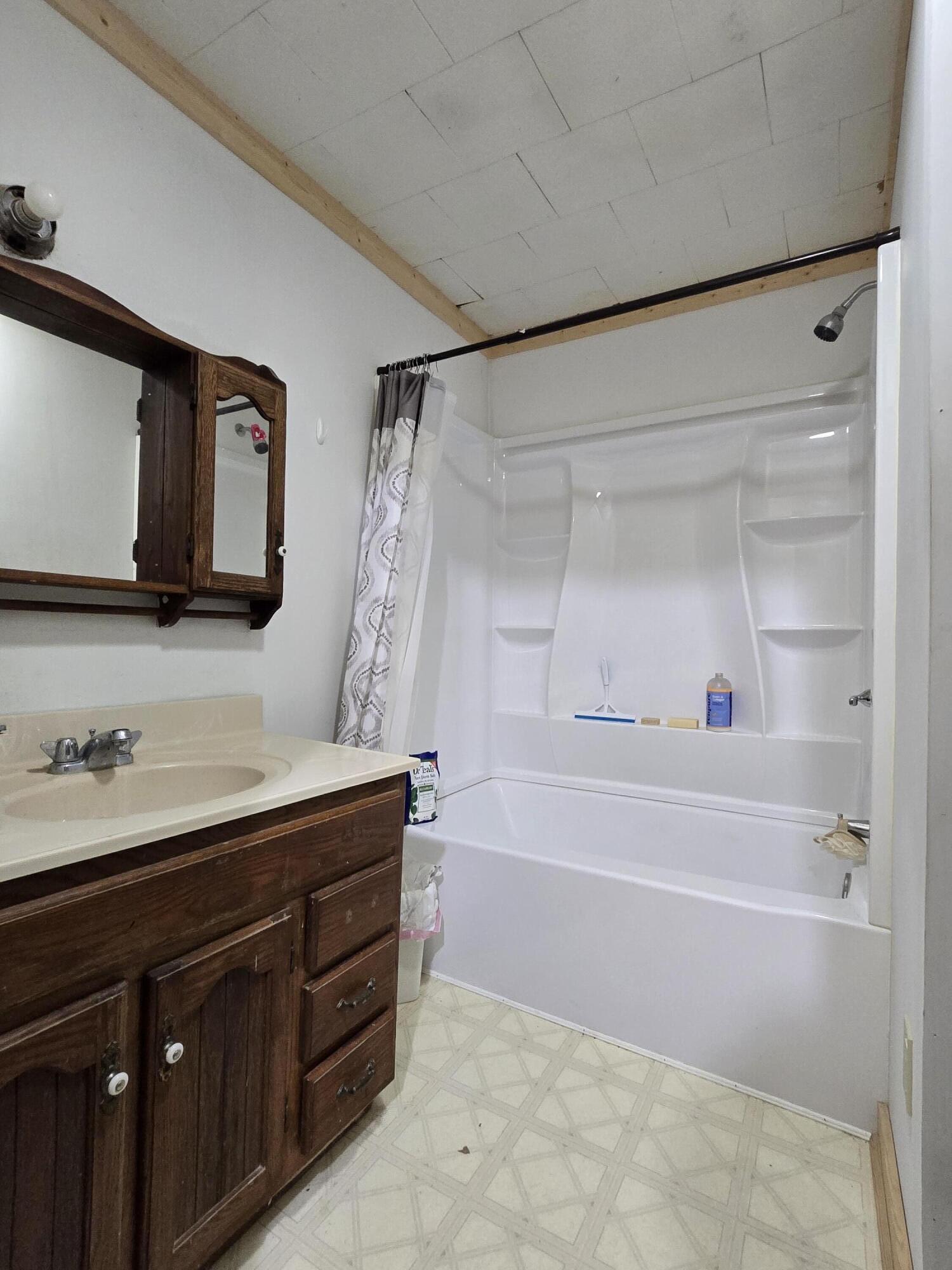 22 Thomasville Road Property Photo 13