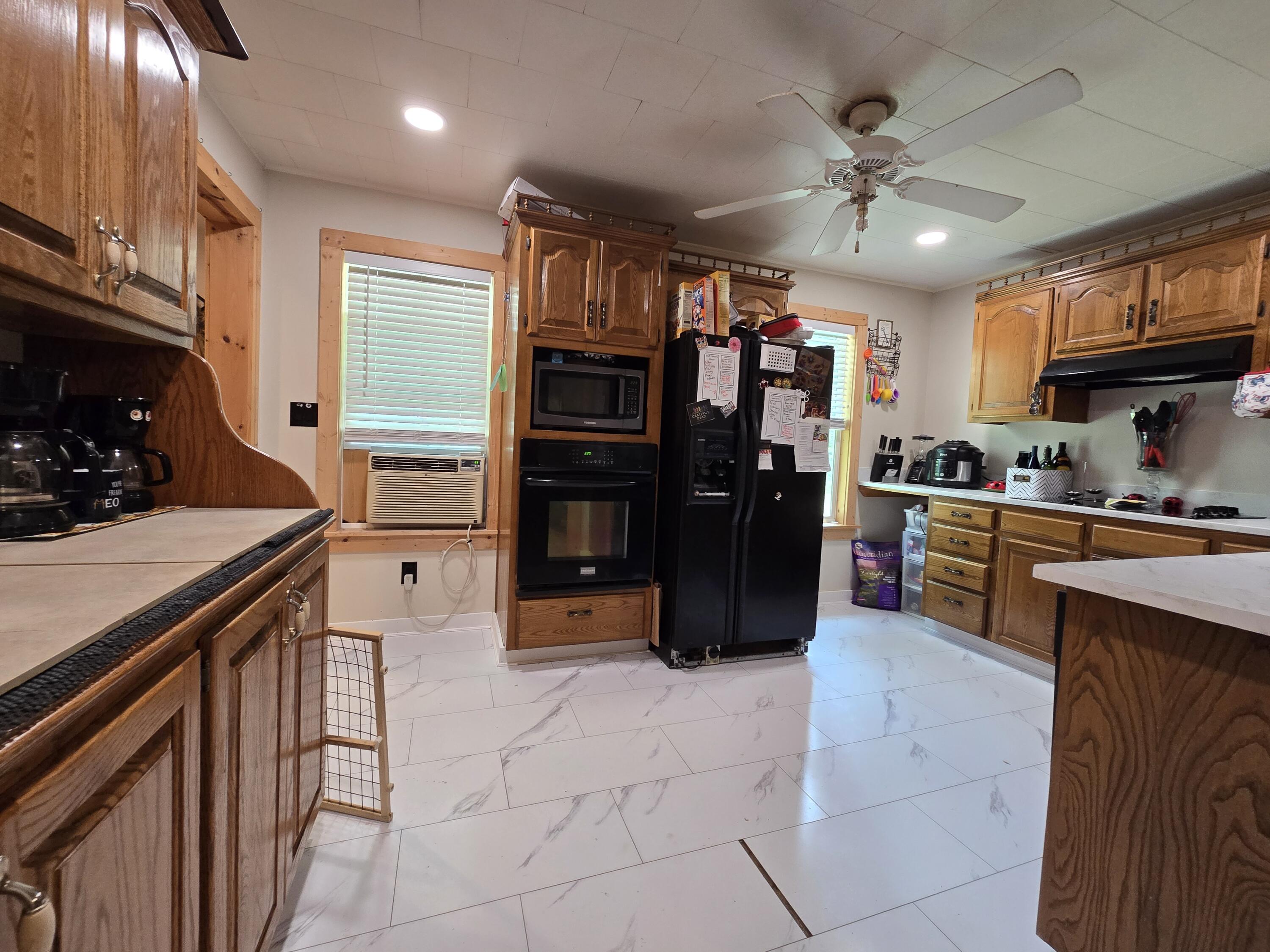 22 Thomasville Road Property Photo 16