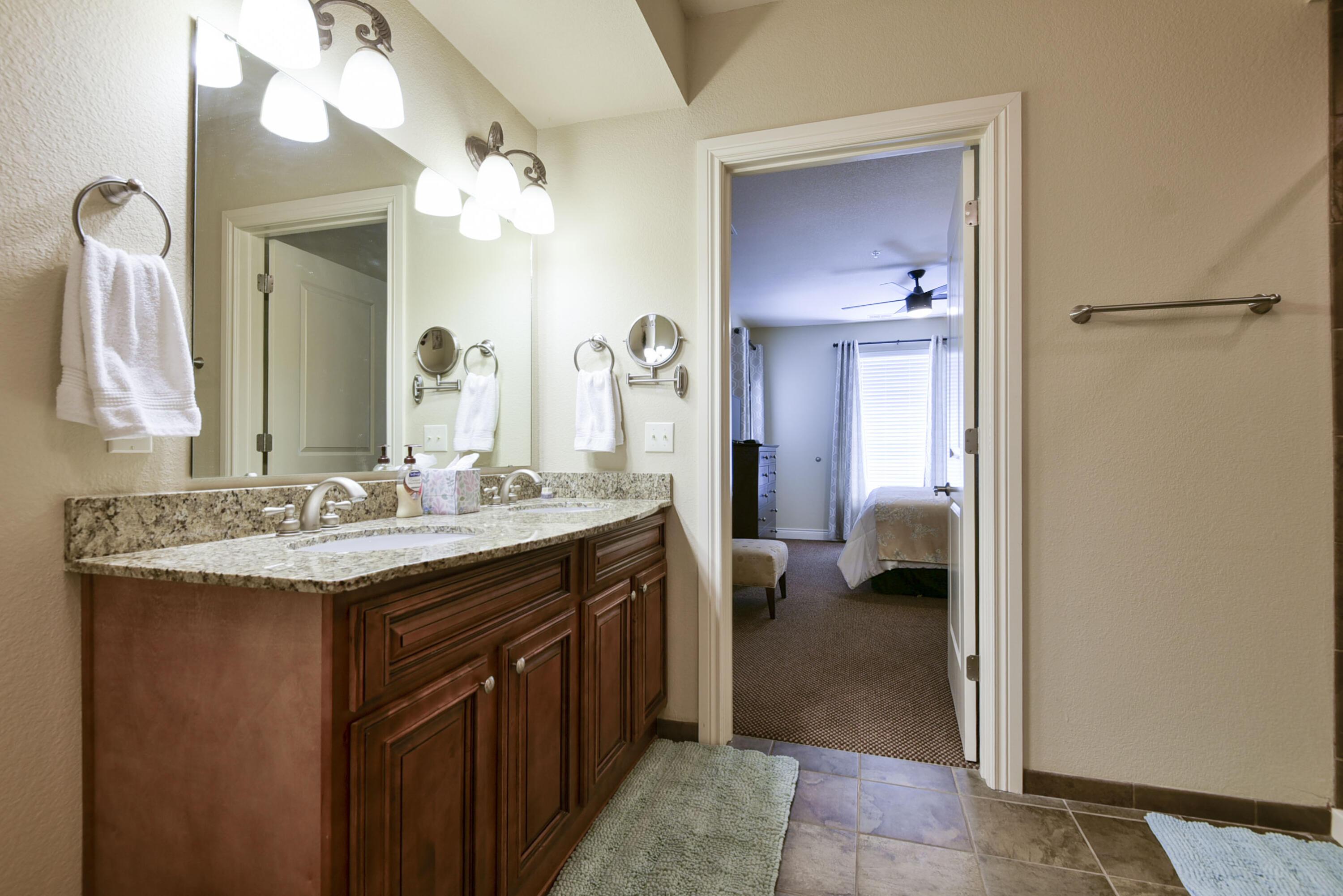 201 Prairie Dunes Drive 1403 Property Photo 27