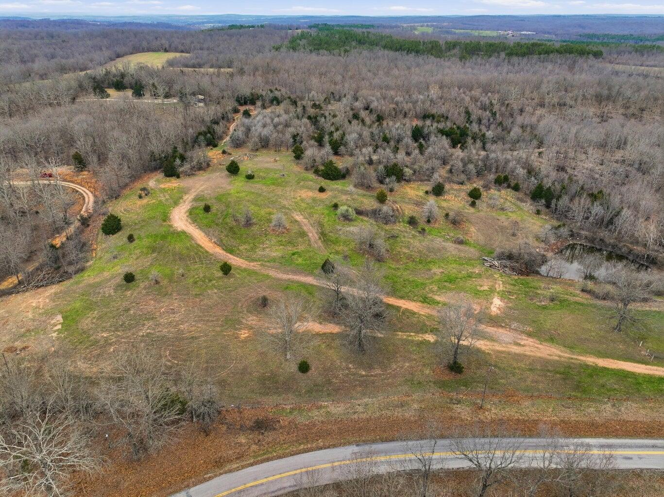 000 Highway U Property Photo 2