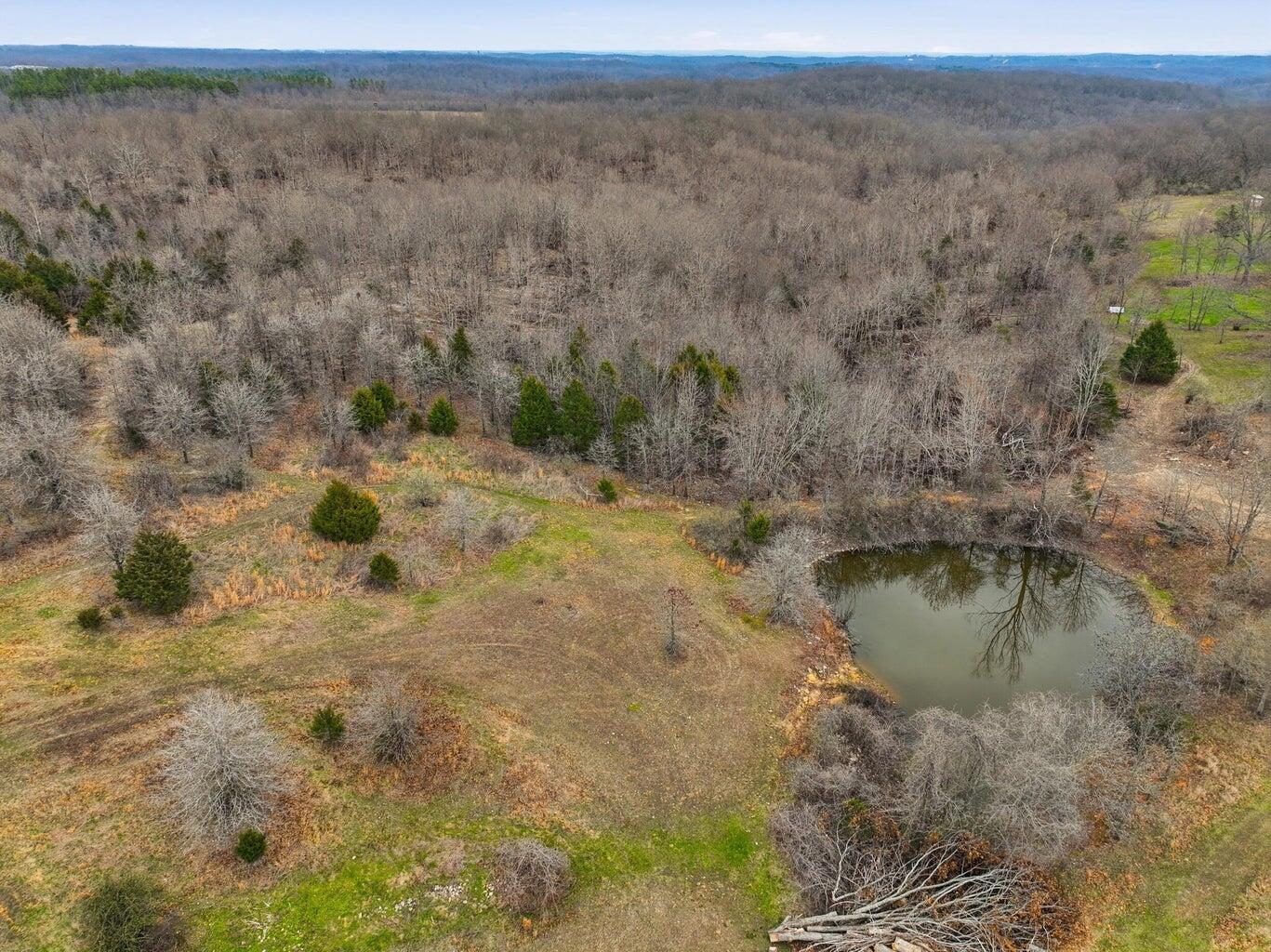 000 Highway U Property Photo 4