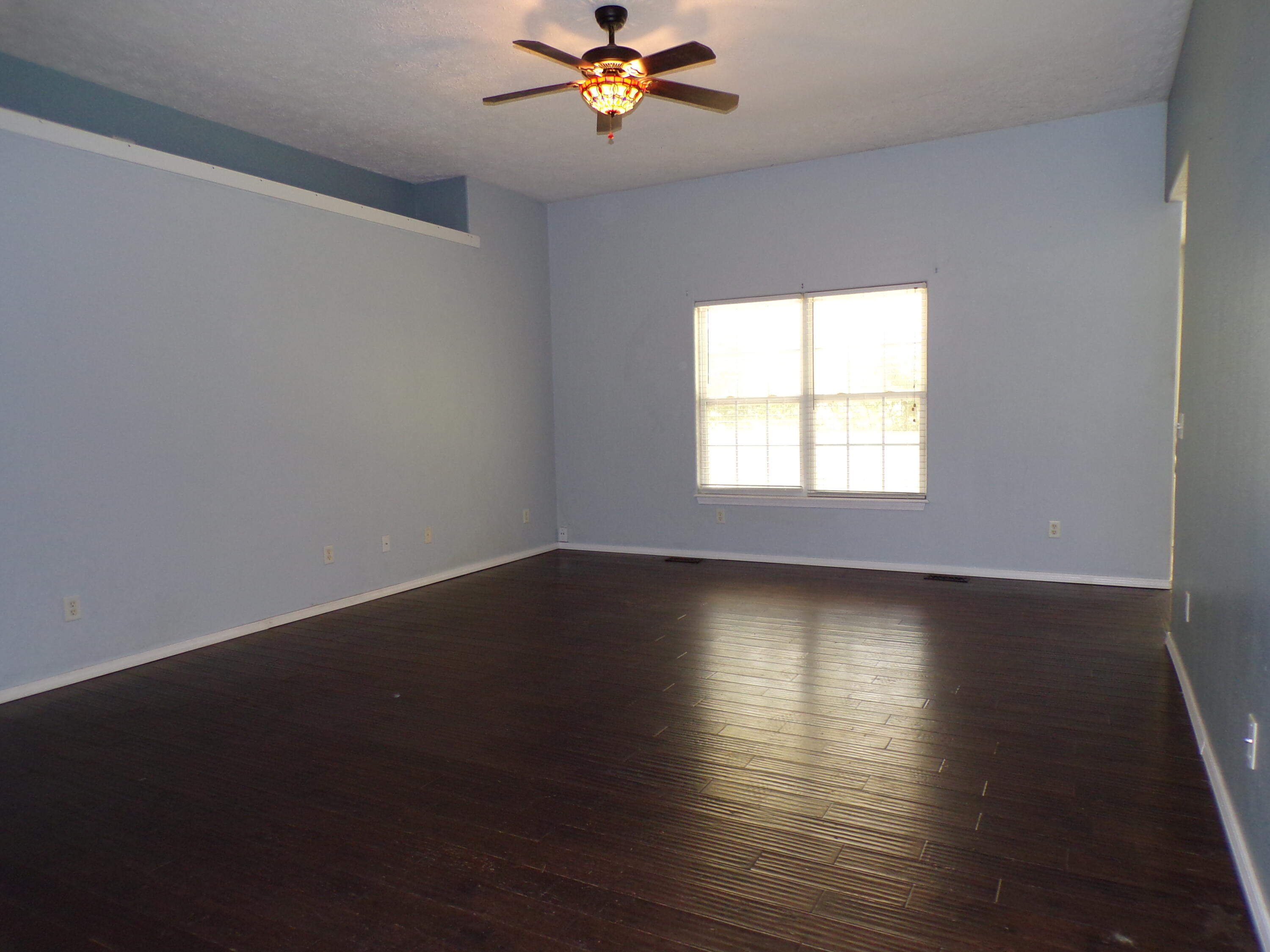646 East Woodland Street Property Photo 10