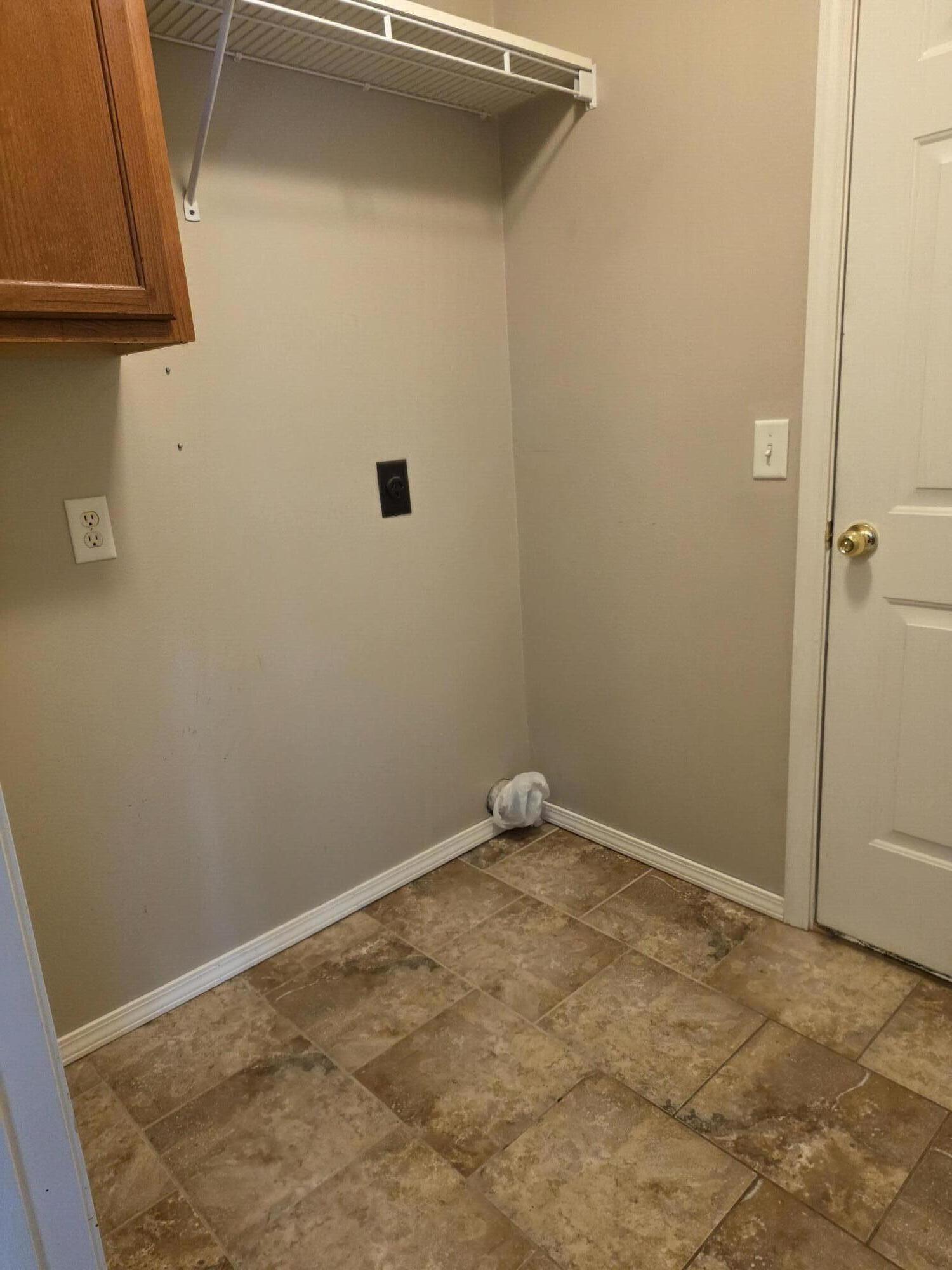 646 East Woodland Street Property Photo 12