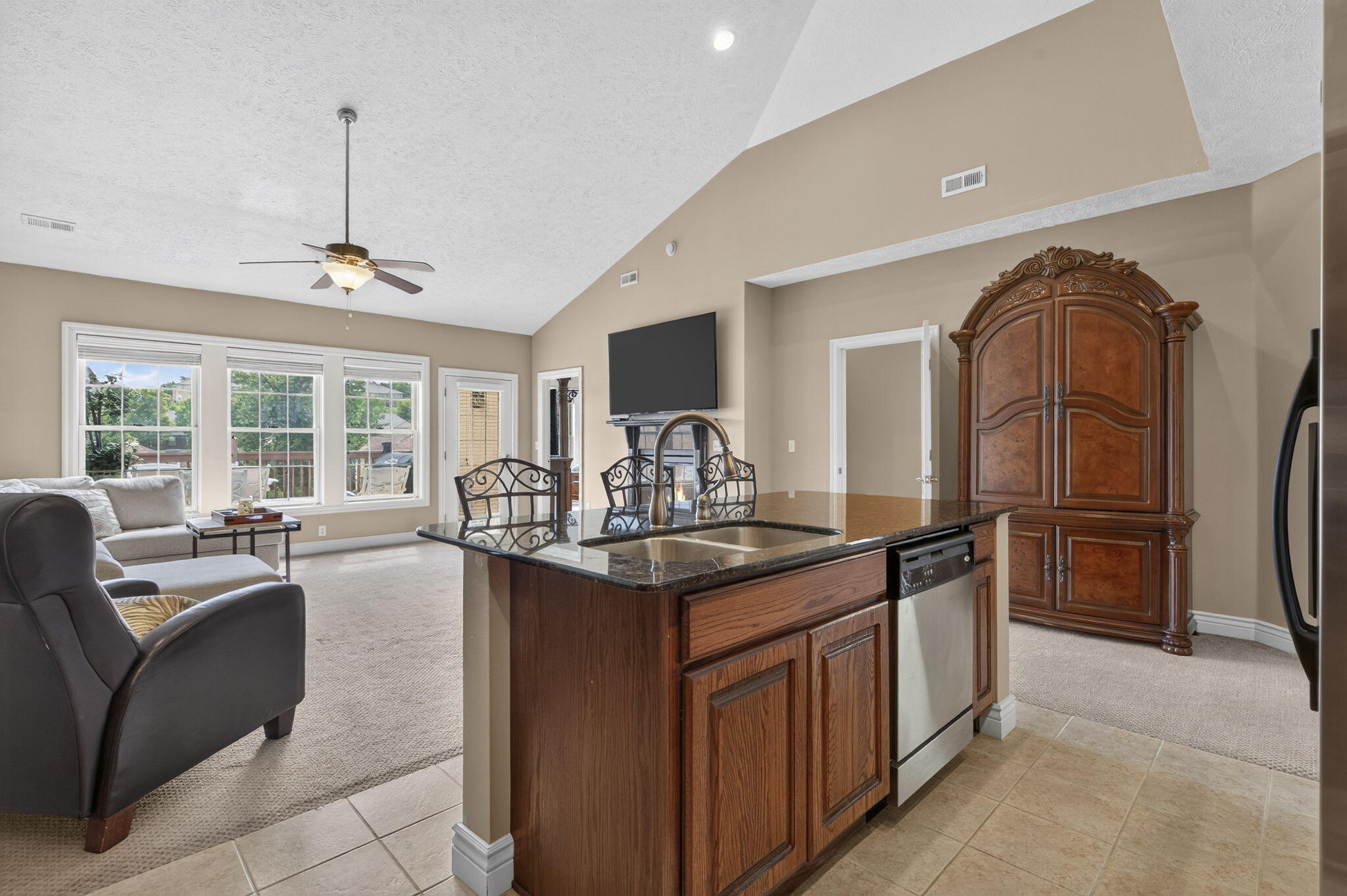 110 North Tuscany Drive Property Photo 11
