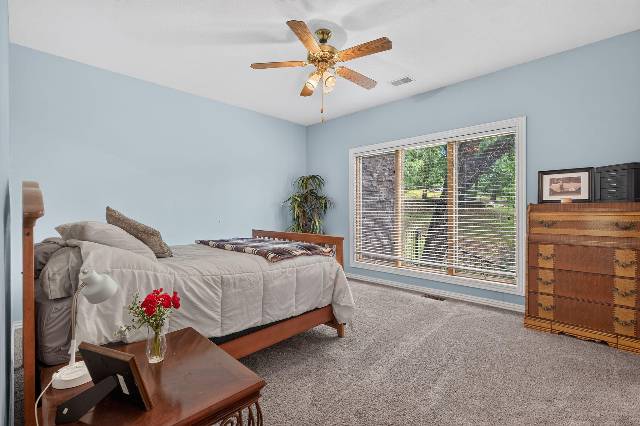 137 Sherman Way Property Photo 26