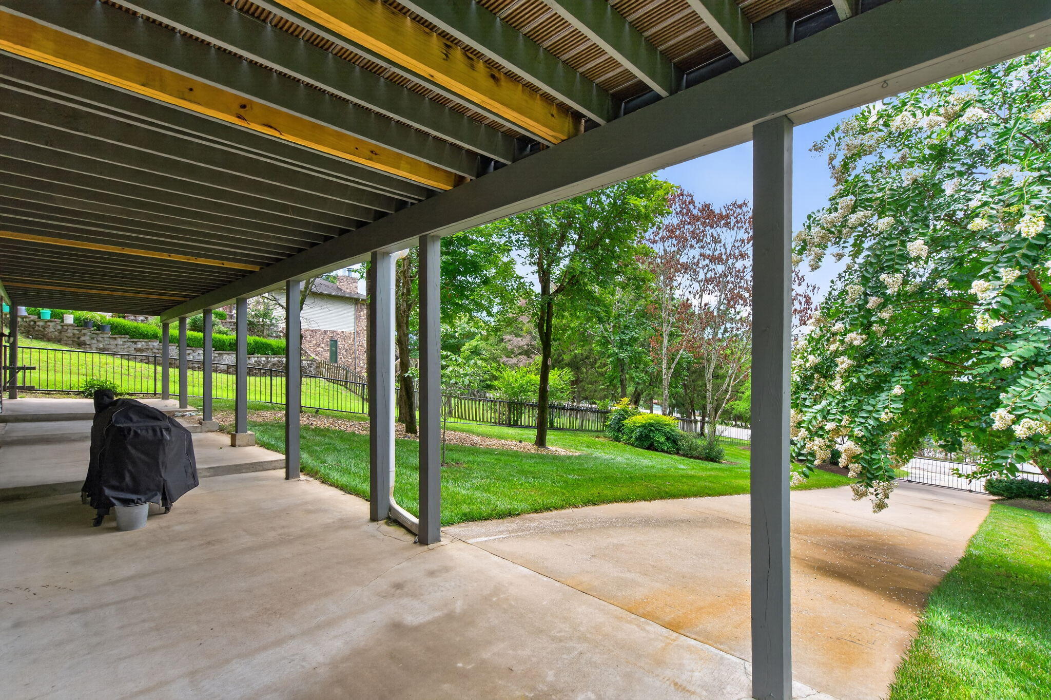 137 Sherman Way Property Photo 36