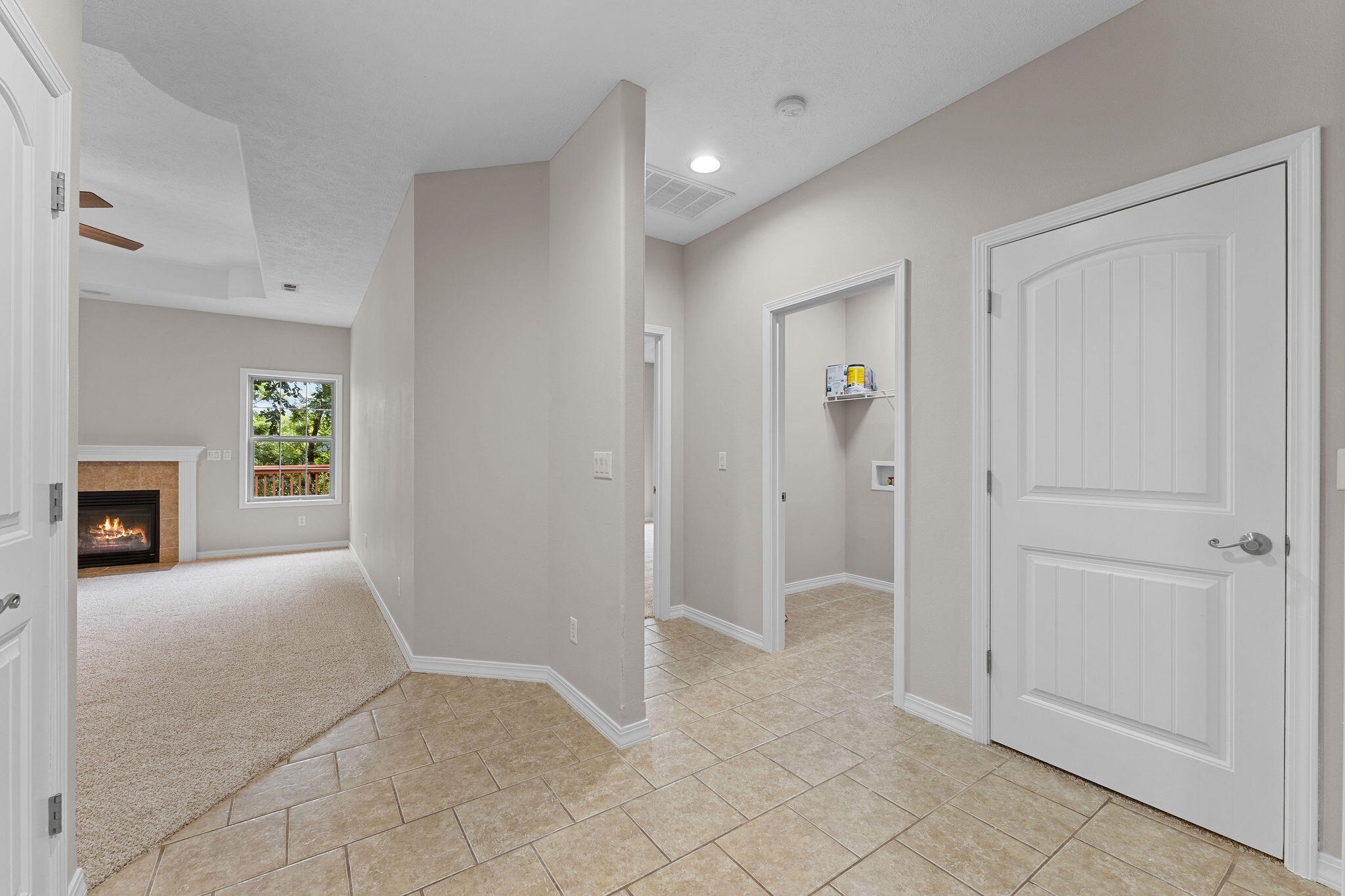 891 Valley View Drive Property Photo 14