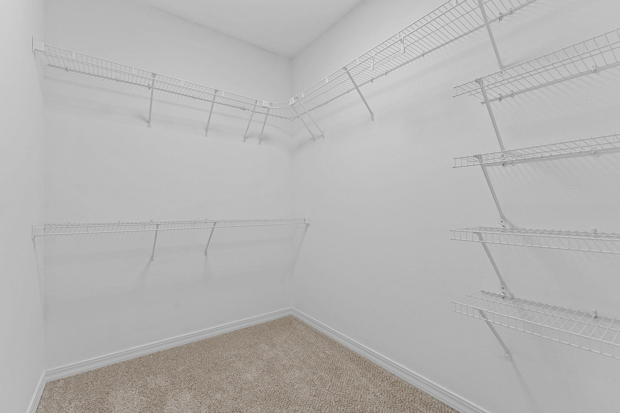 891 Valley View Drive Property Photo 19