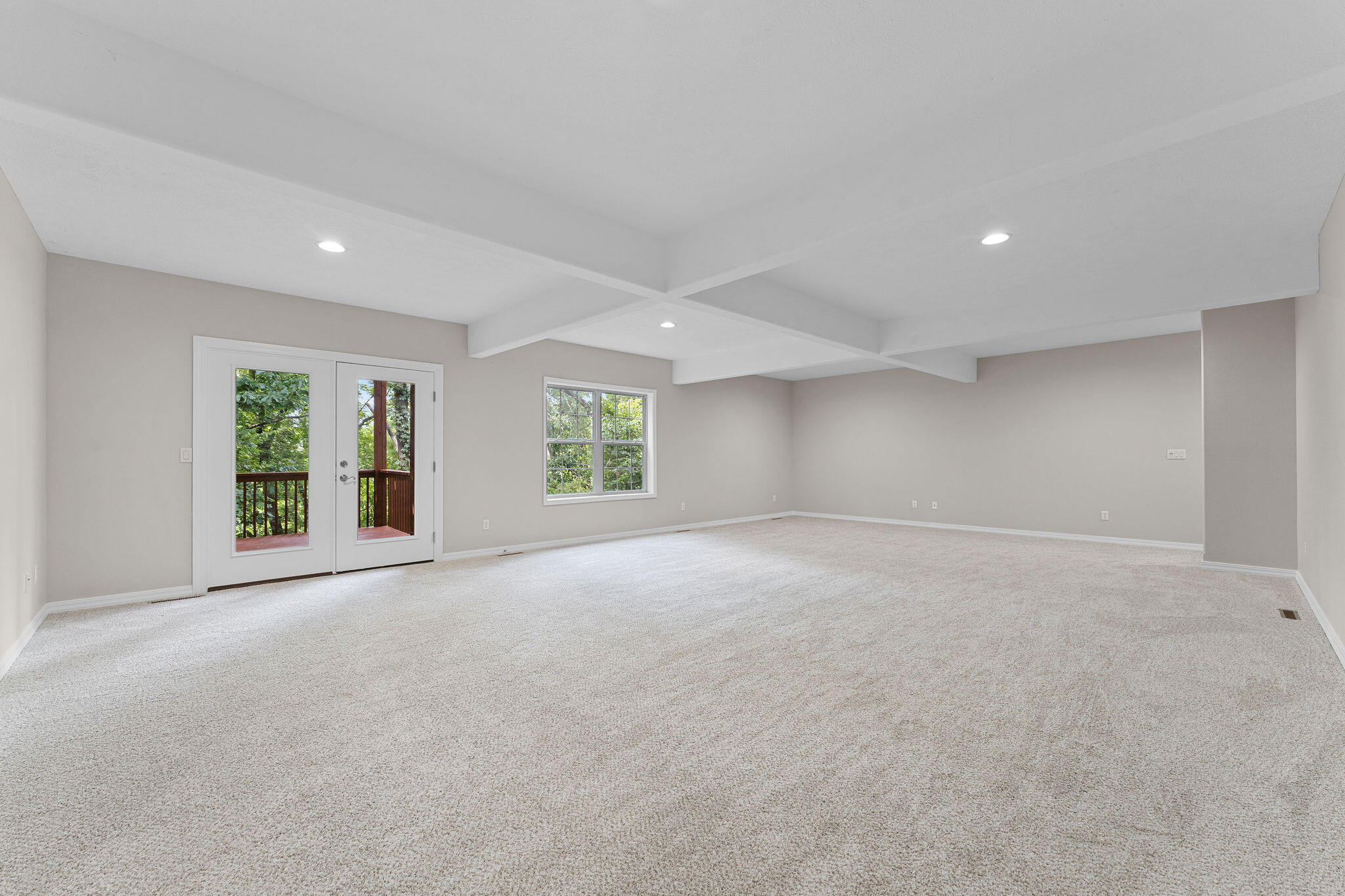 891 Valley View Drive Property Photo 30