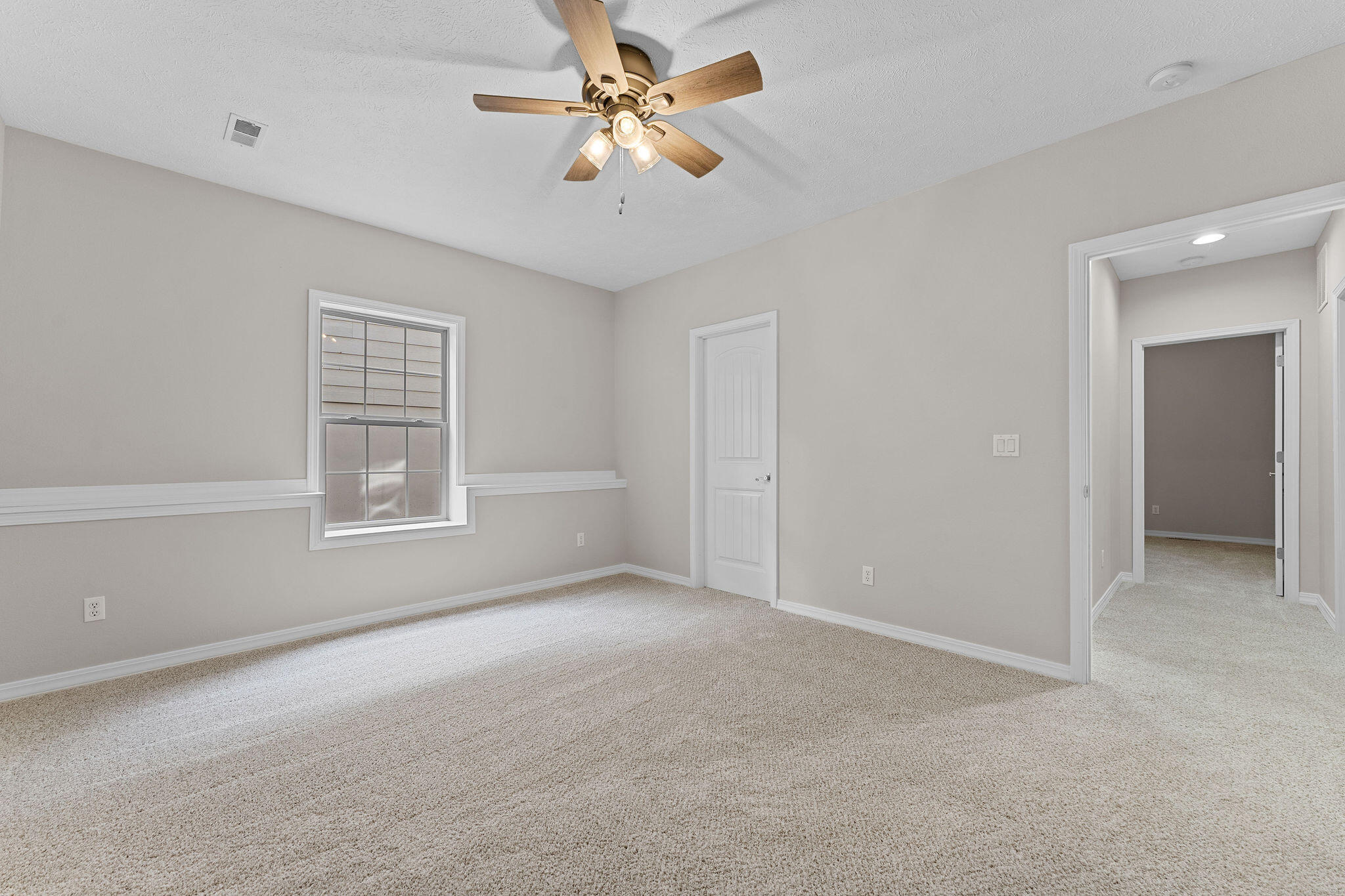 891 Valley View Drive Property Photo 35