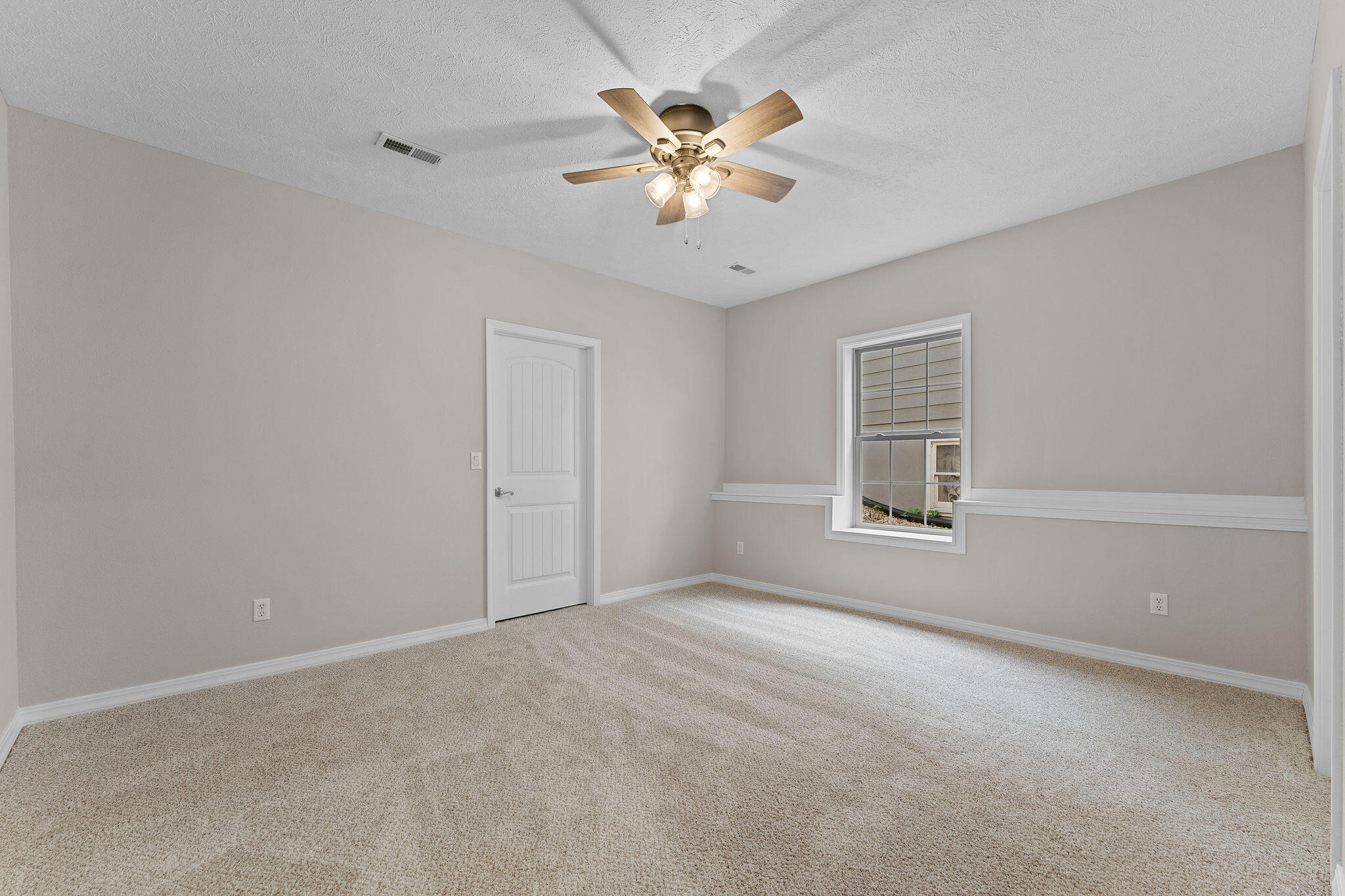 891 Valley View Drive Property Photo 36