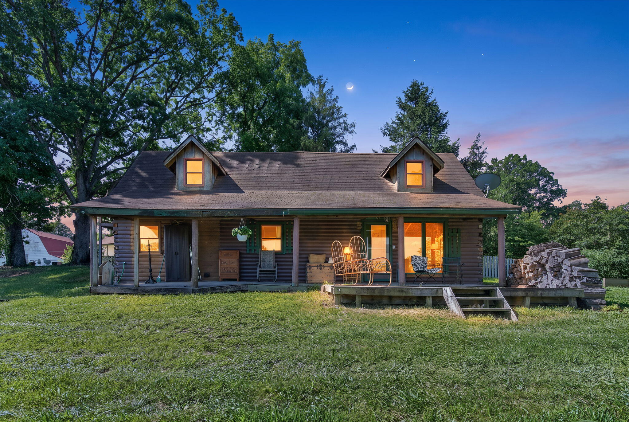 465 Appleby Drive Property Photo 1