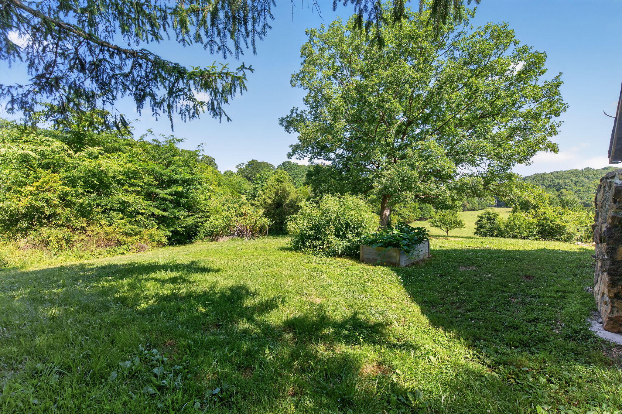 465 Appleby Drive Property Photo 23
