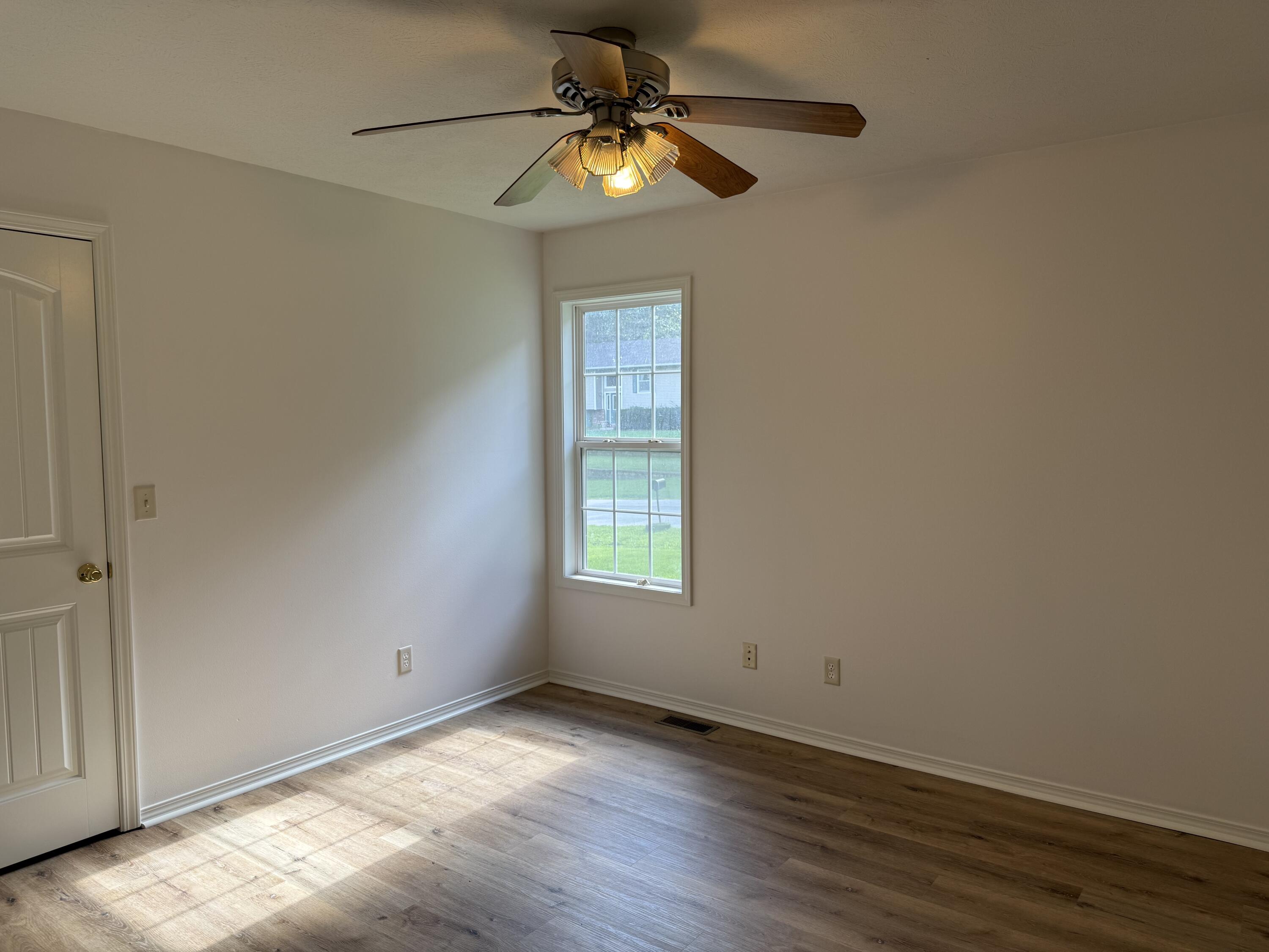 2706 Ginger Drive Property Photo 5