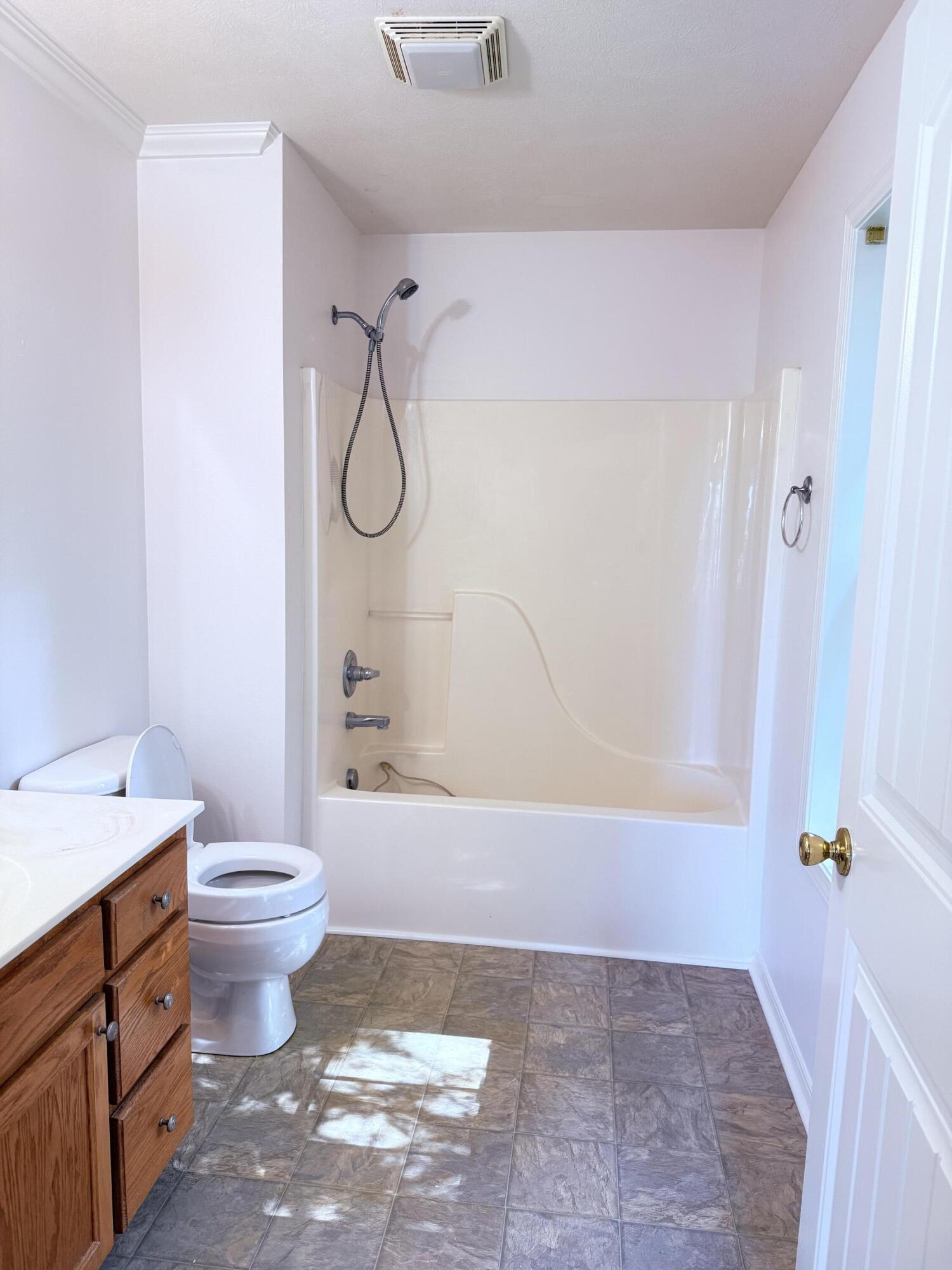 2706 Ginger Drive Property Photo 8